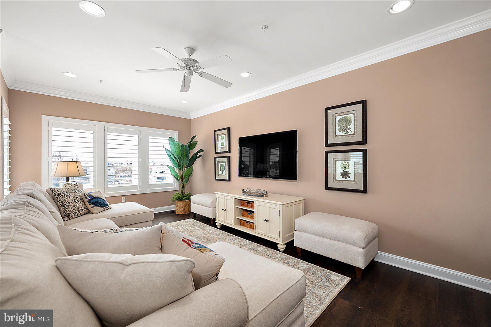 ESTATES AT INLET ISLE - Residential