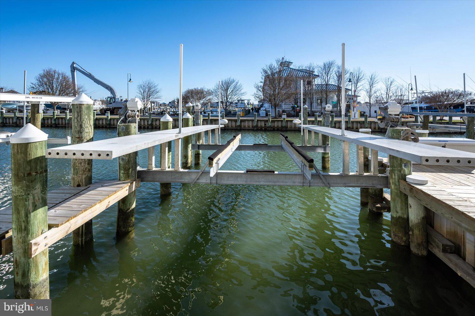 ESTATES AT INLET ISLE - Residential