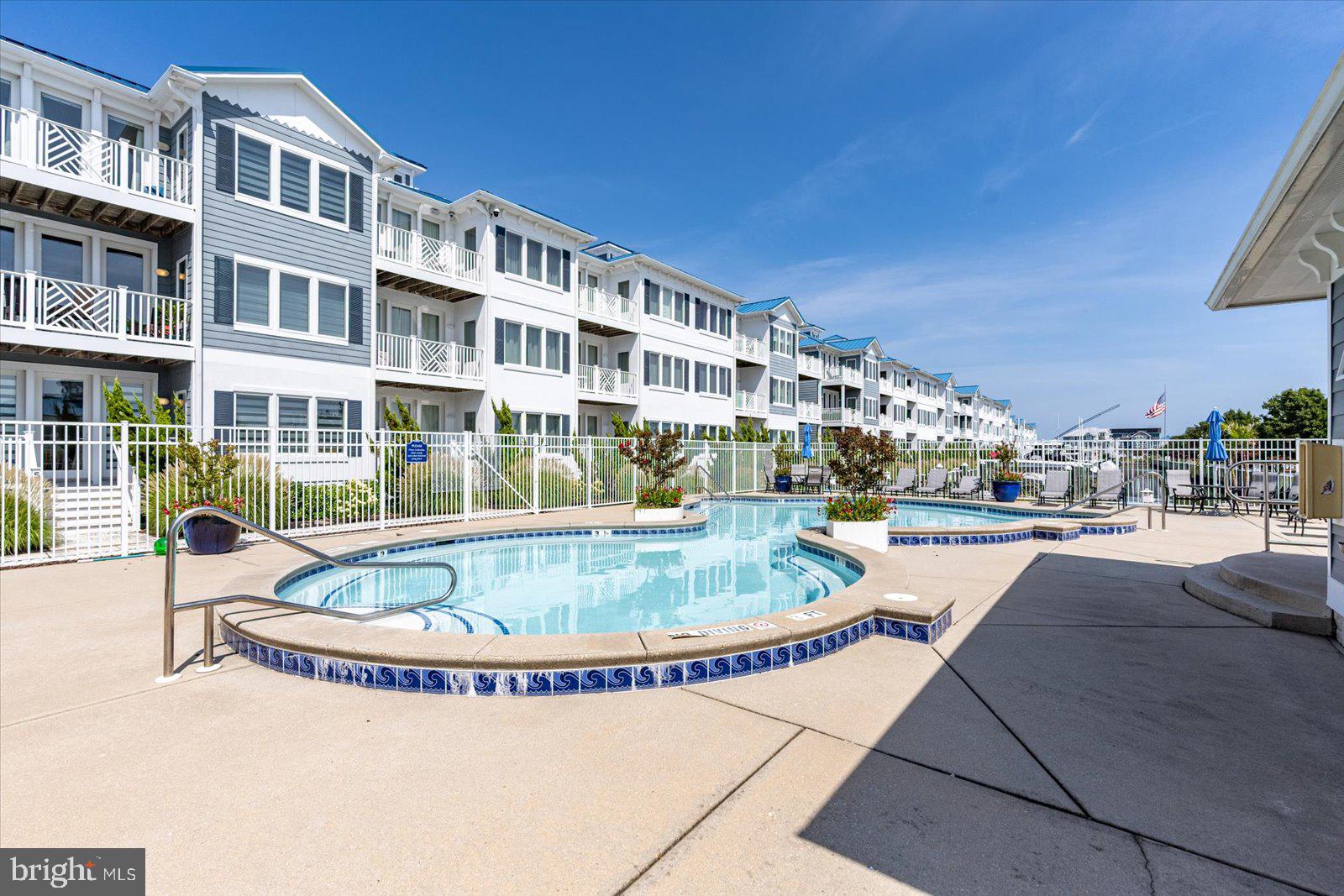 13000 MARINA VIEW LANE 19