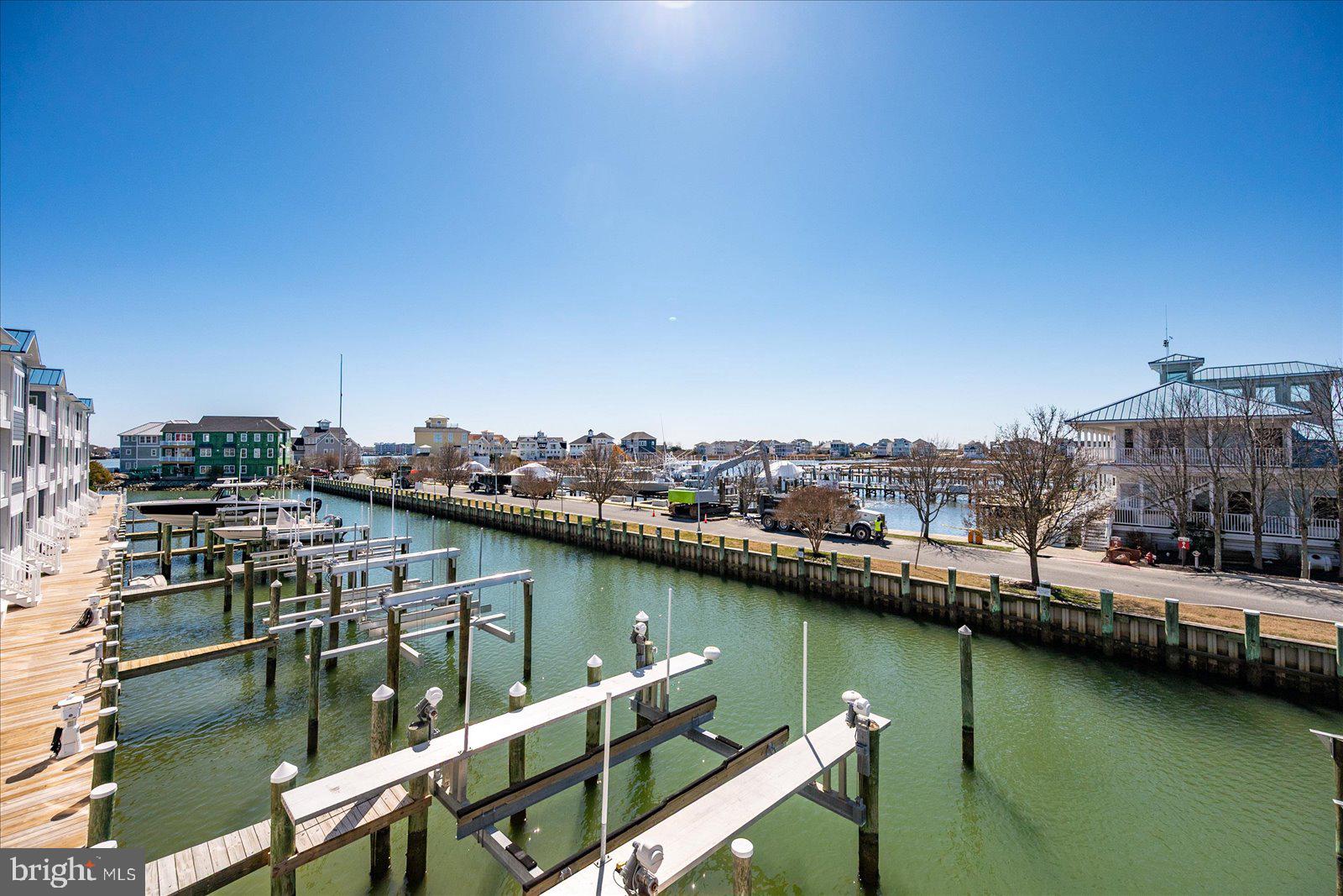 ESTATES AT INLET ISLE - Residential