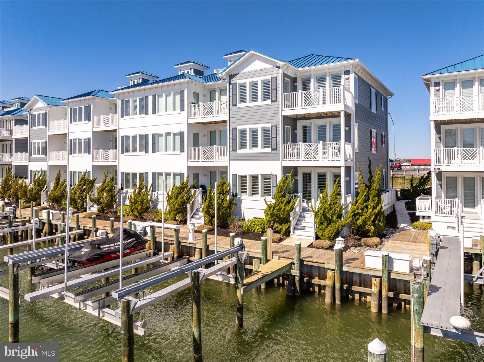 ESTATES AT INLET ISLE - Residential