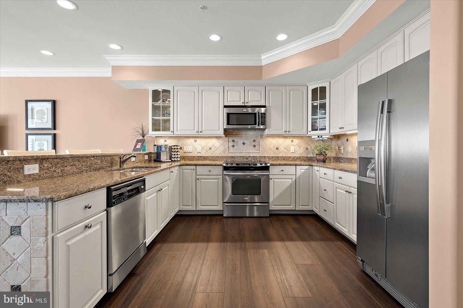 ESTATES AT INLET ISLE - Residential