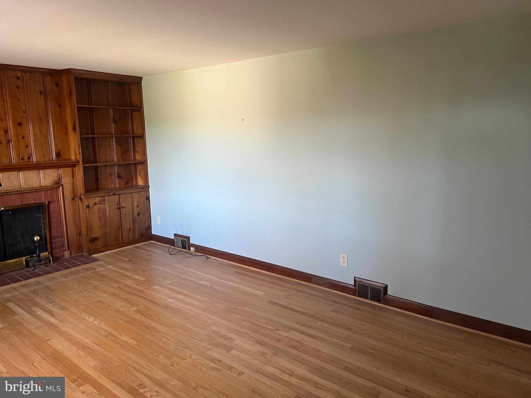 RUXTON/RIDERWOOD - Residential