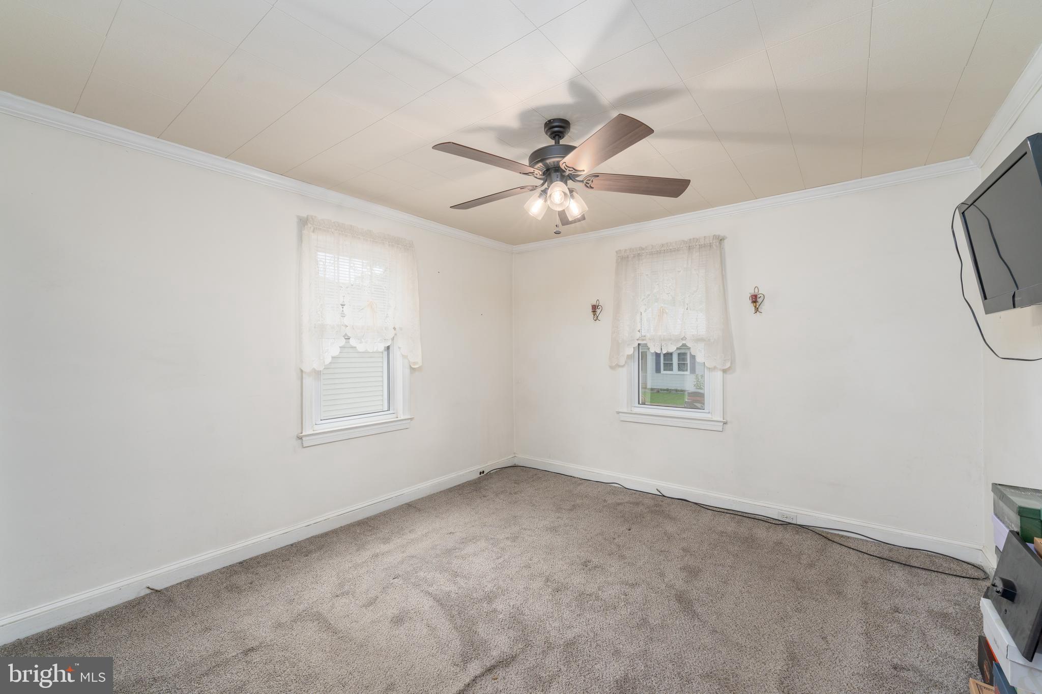 MAPLE RIDGE - Residential