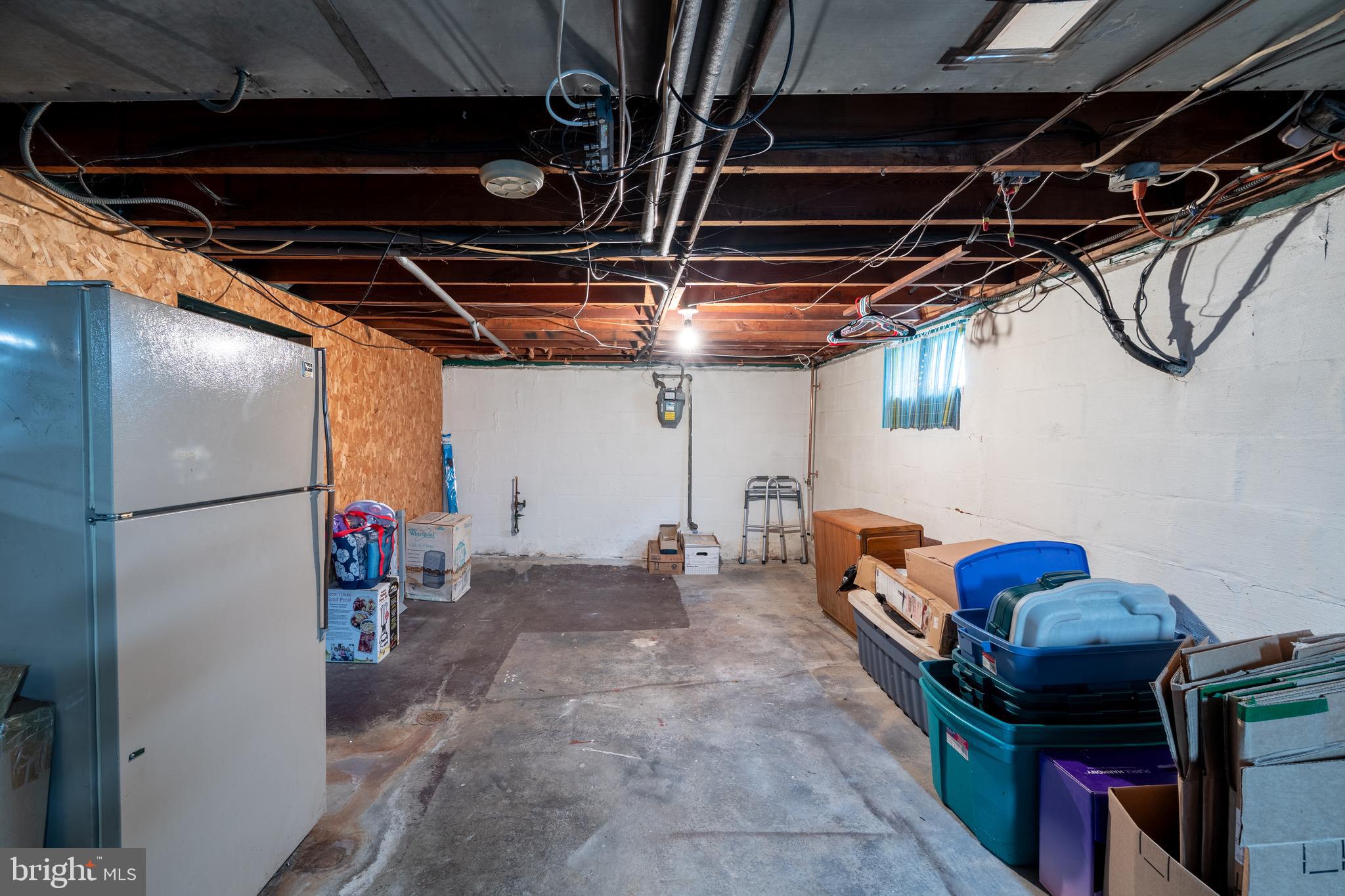 MAPLE RIDGE - Residential