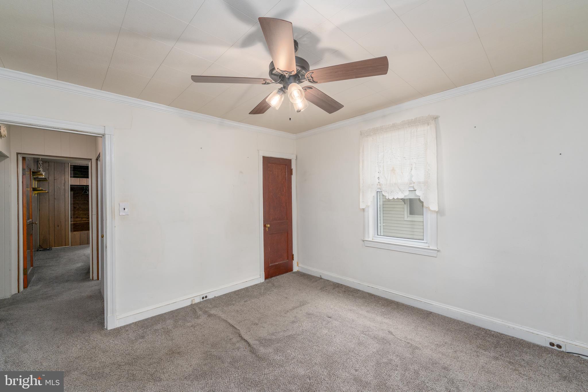 MAPLE RIDGE - Residential