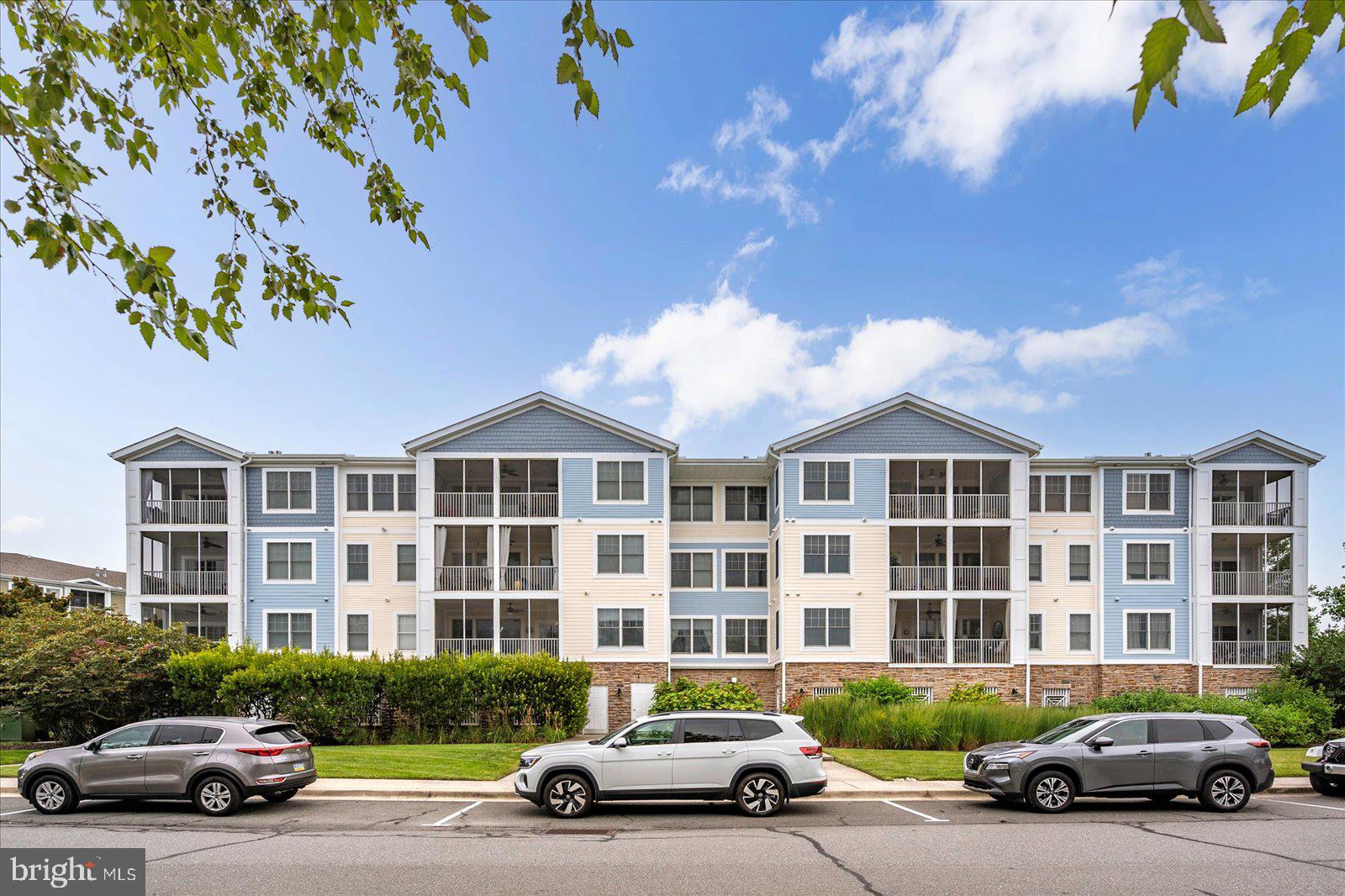 BAYSIDE - Residential