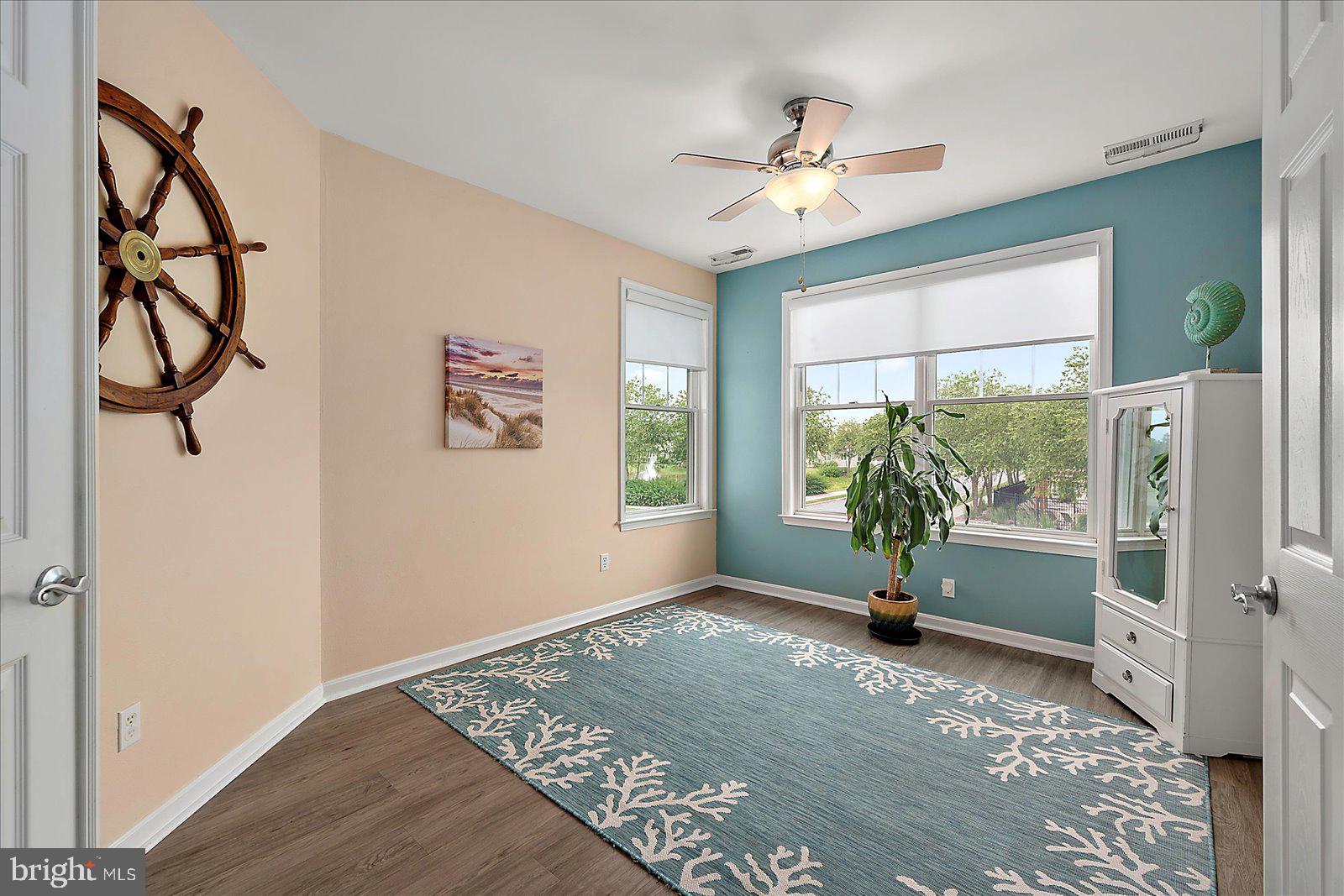 BAYSIDE - Residential