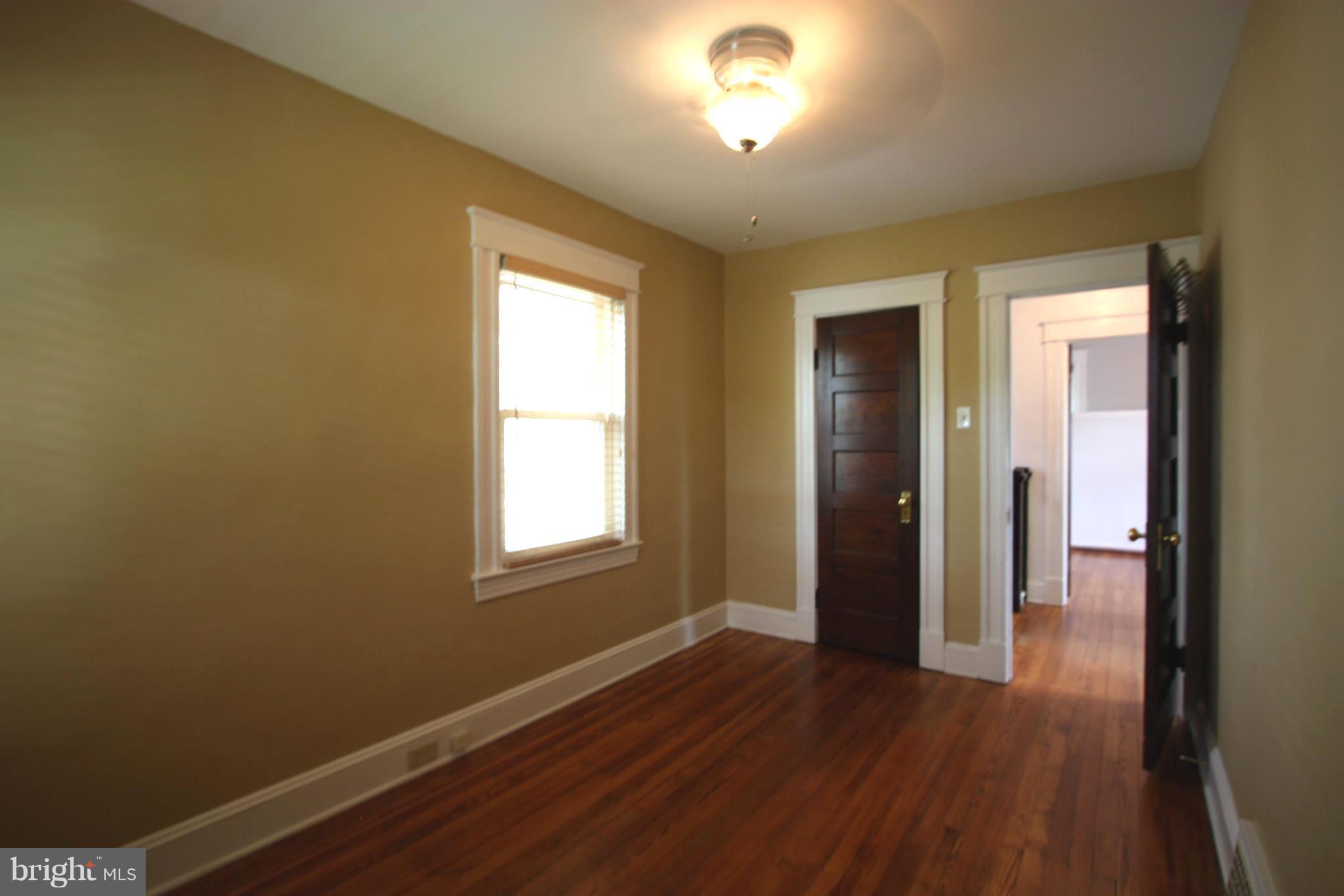 IDLEWYLDE - Residential Lease