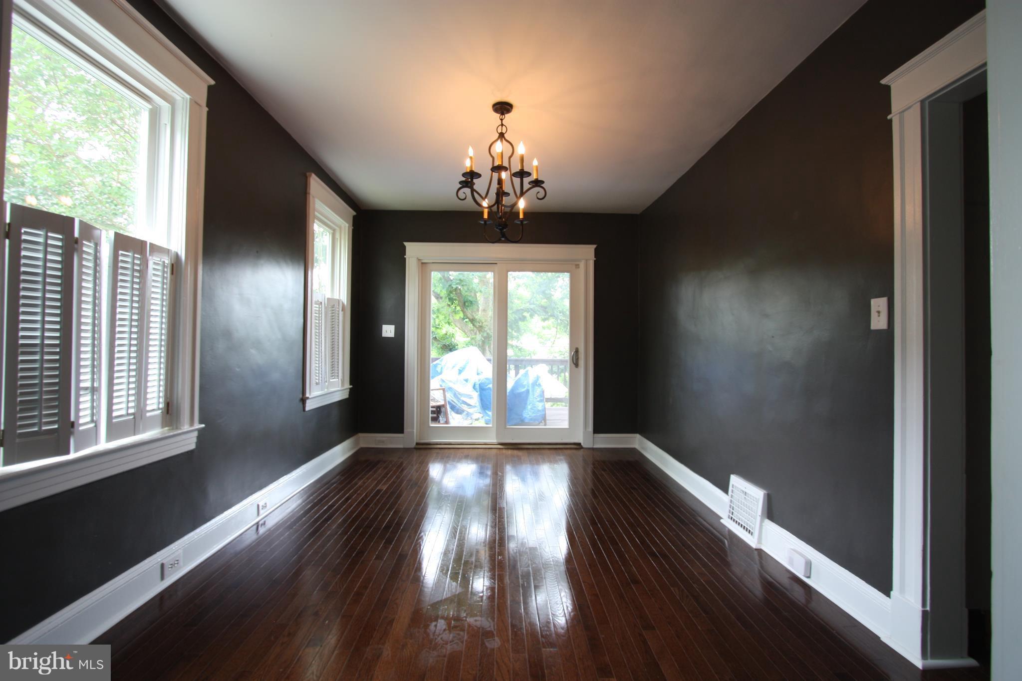 IDLEWYLDE - Residential Lease