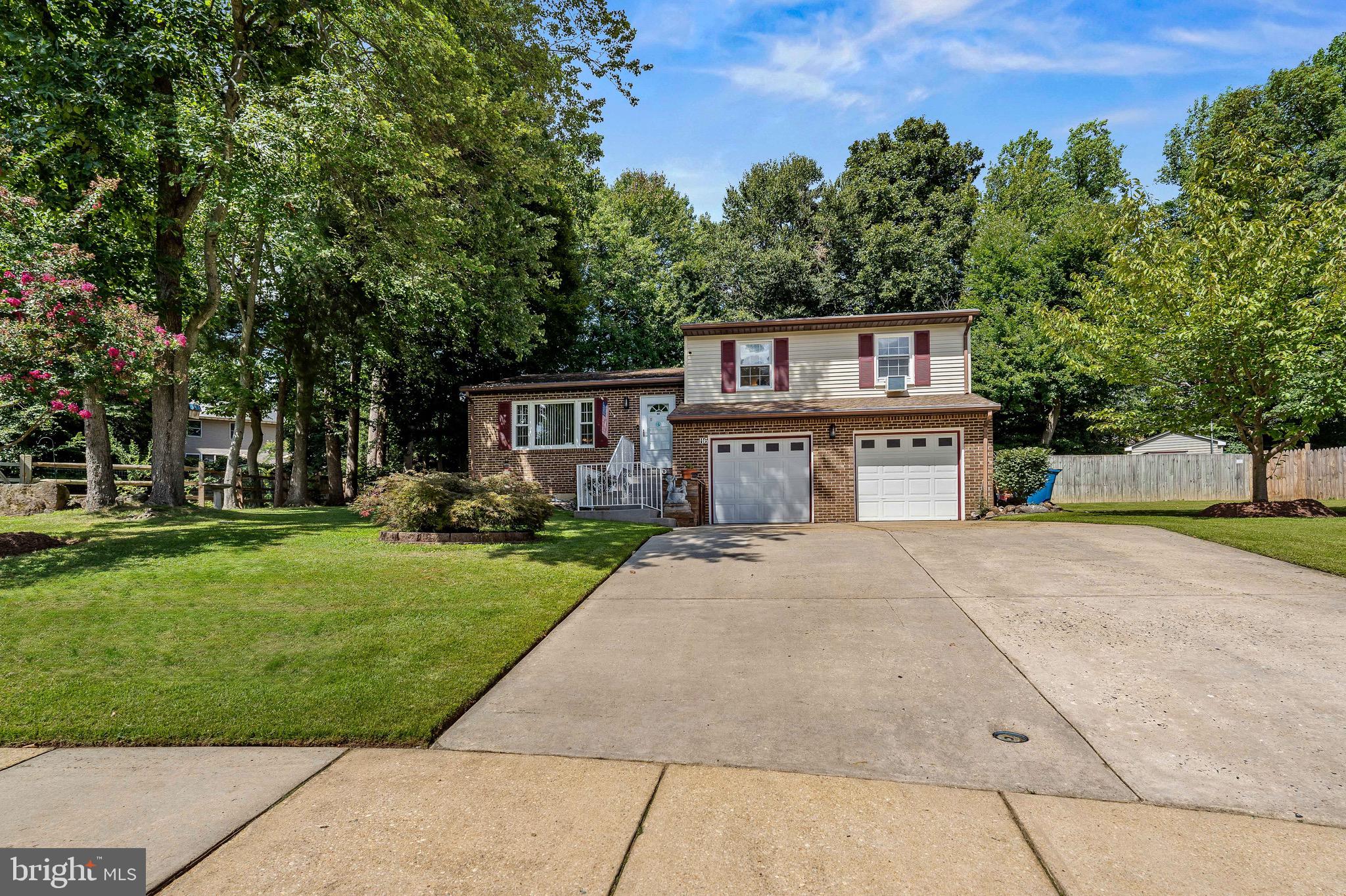 116 MONTAGUE LANE
