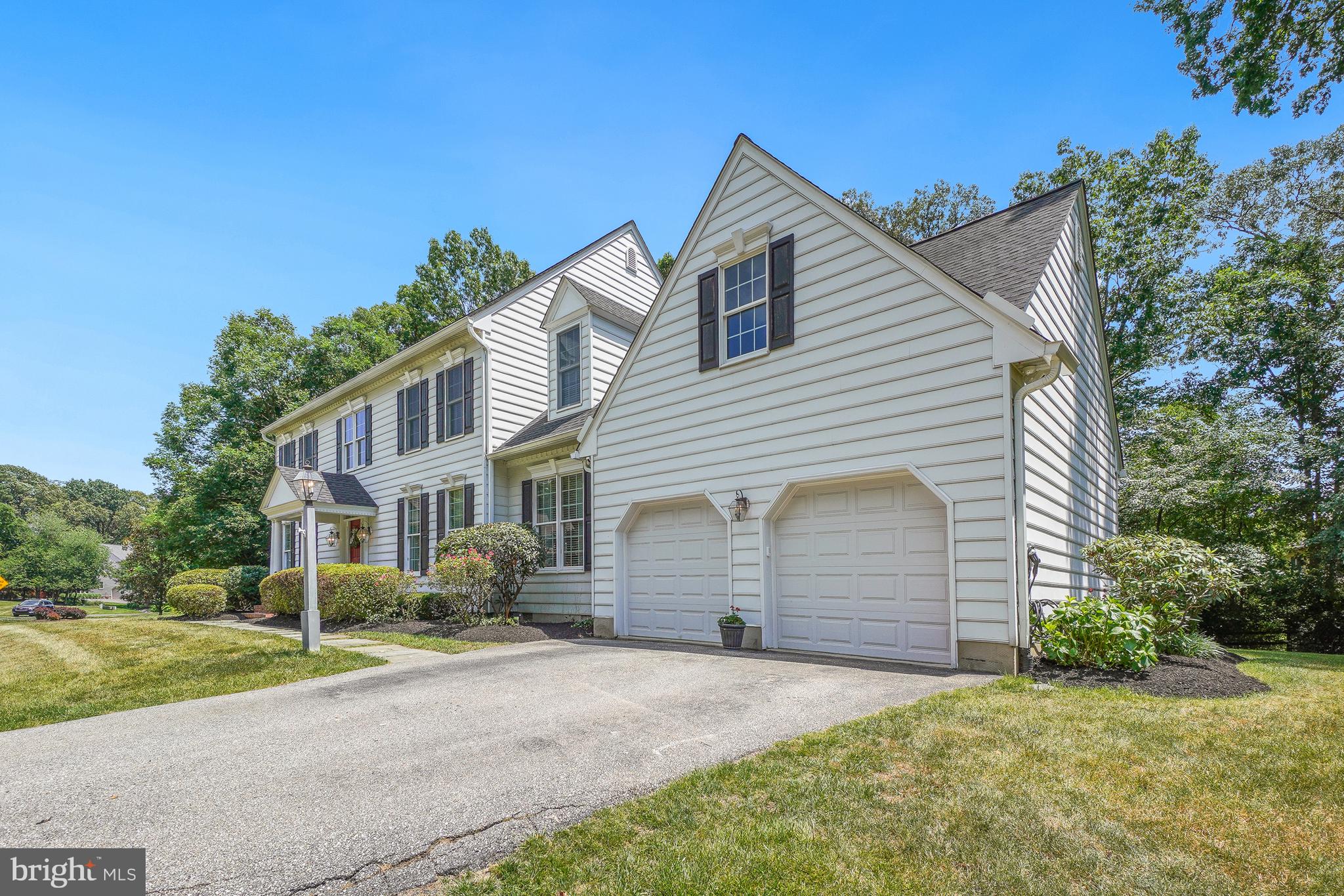 319 CARLYN DRIVE