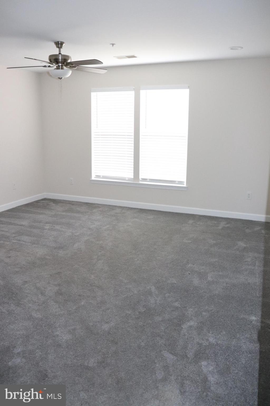 POTOMAC RIDGE-PLAT 1> - Residential