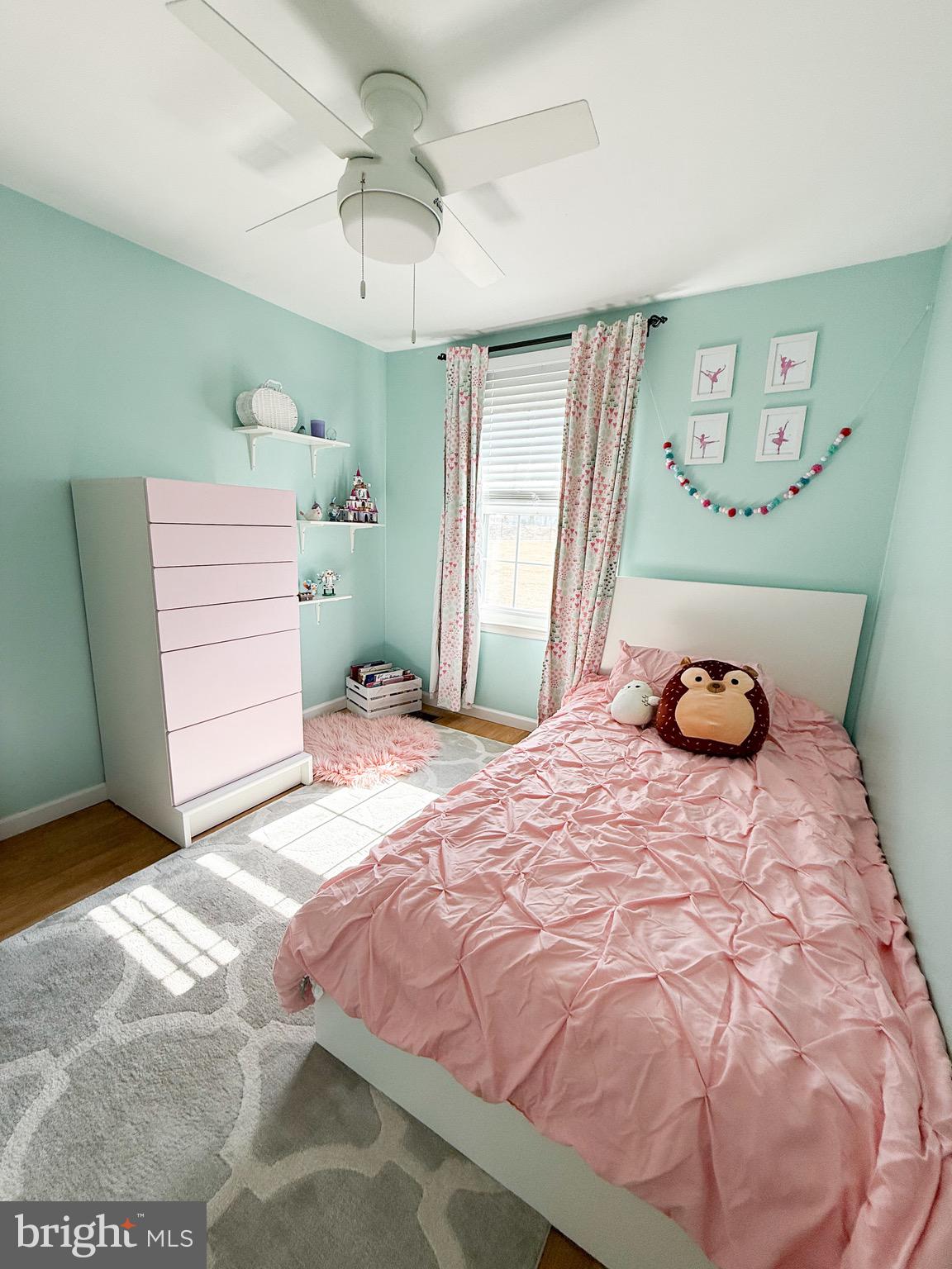 KINGS COURT - Residential