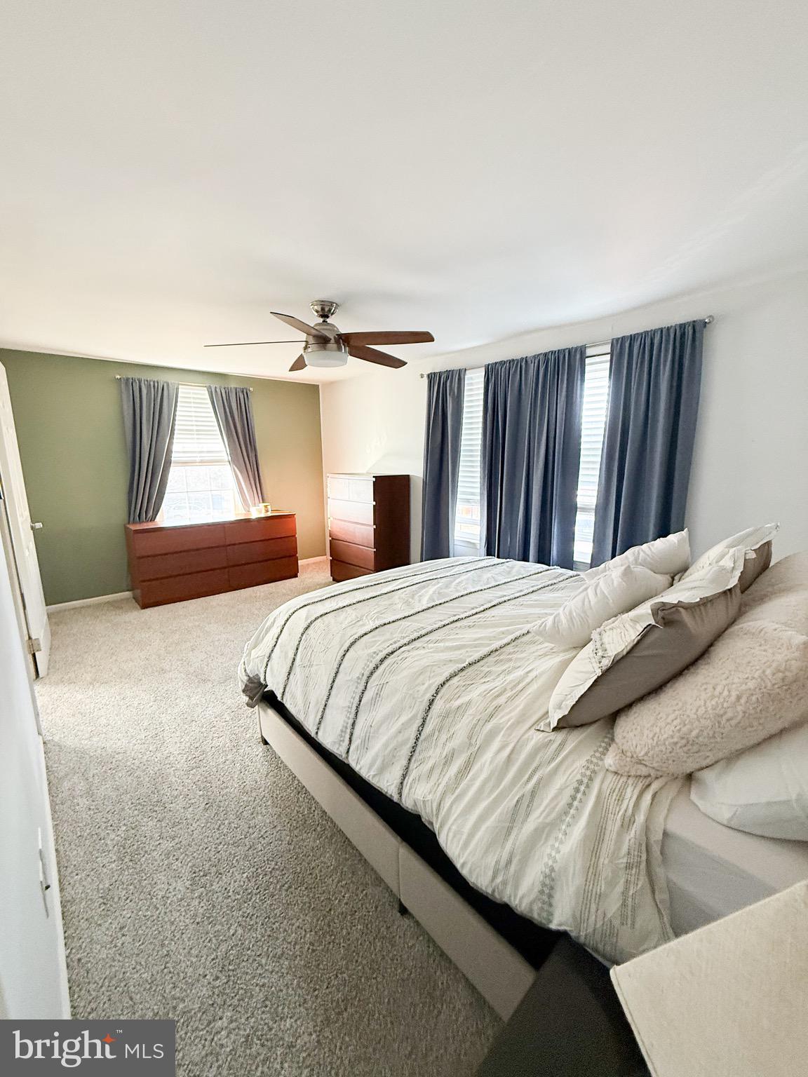 KINGS COURT - Residential