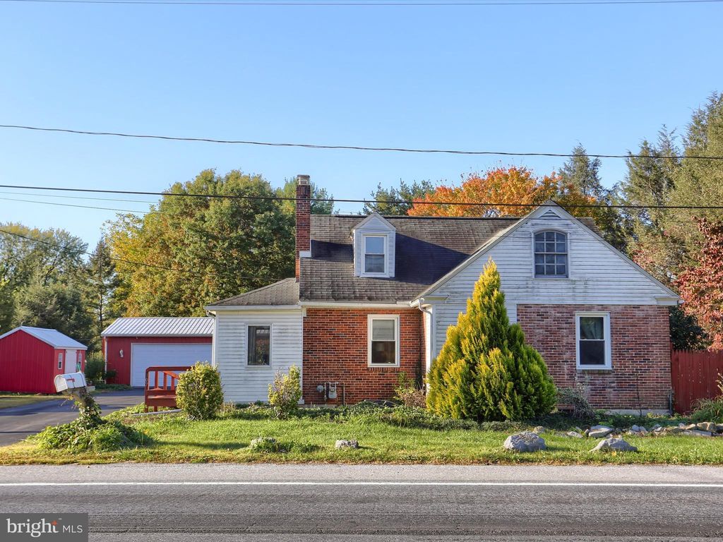 Photo of 107 Hogestown Rd, MECHANICSBURG, PA 17050 (MLS # PACB2047944)