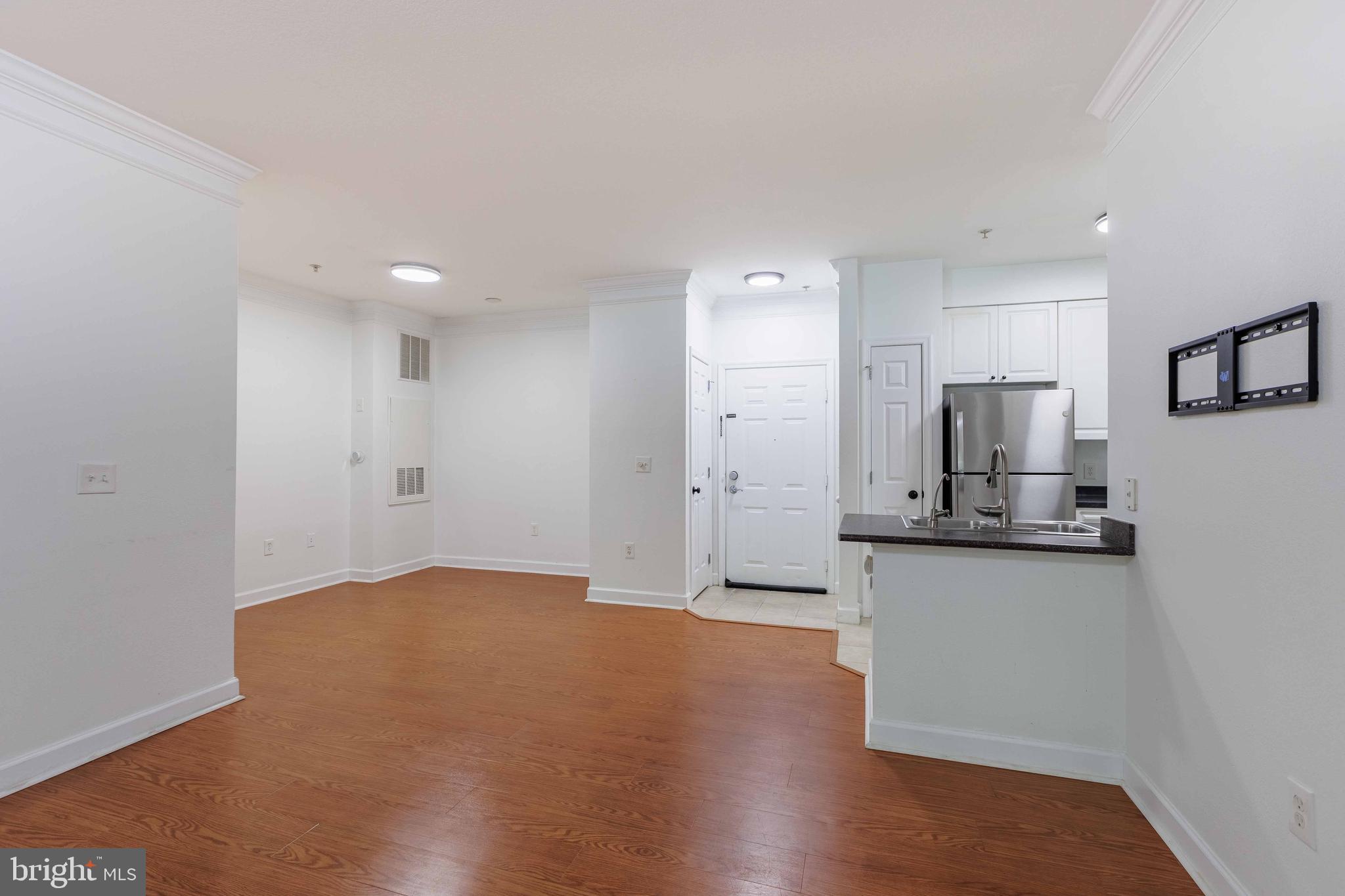 FITZ AT ROCKVILLE TOWN C - Residential