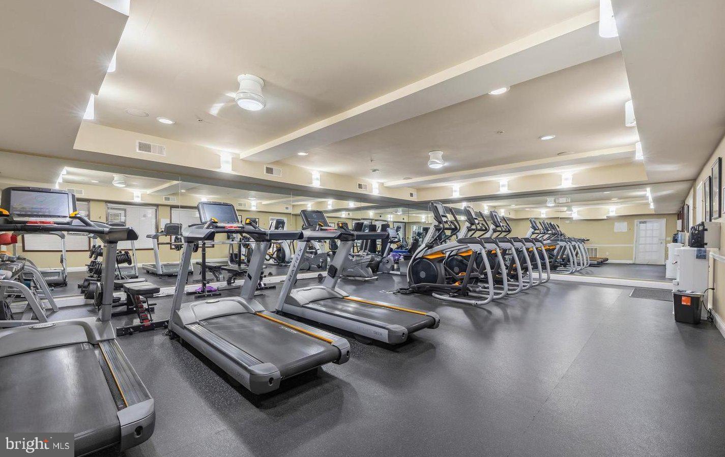 FITZ AT ROCKVILLE TOWN C - Residential