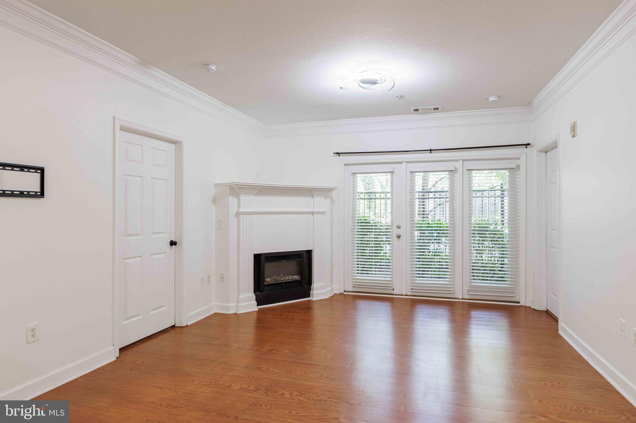 FITZ AT ROCKVILLE TOWN C - Residential
