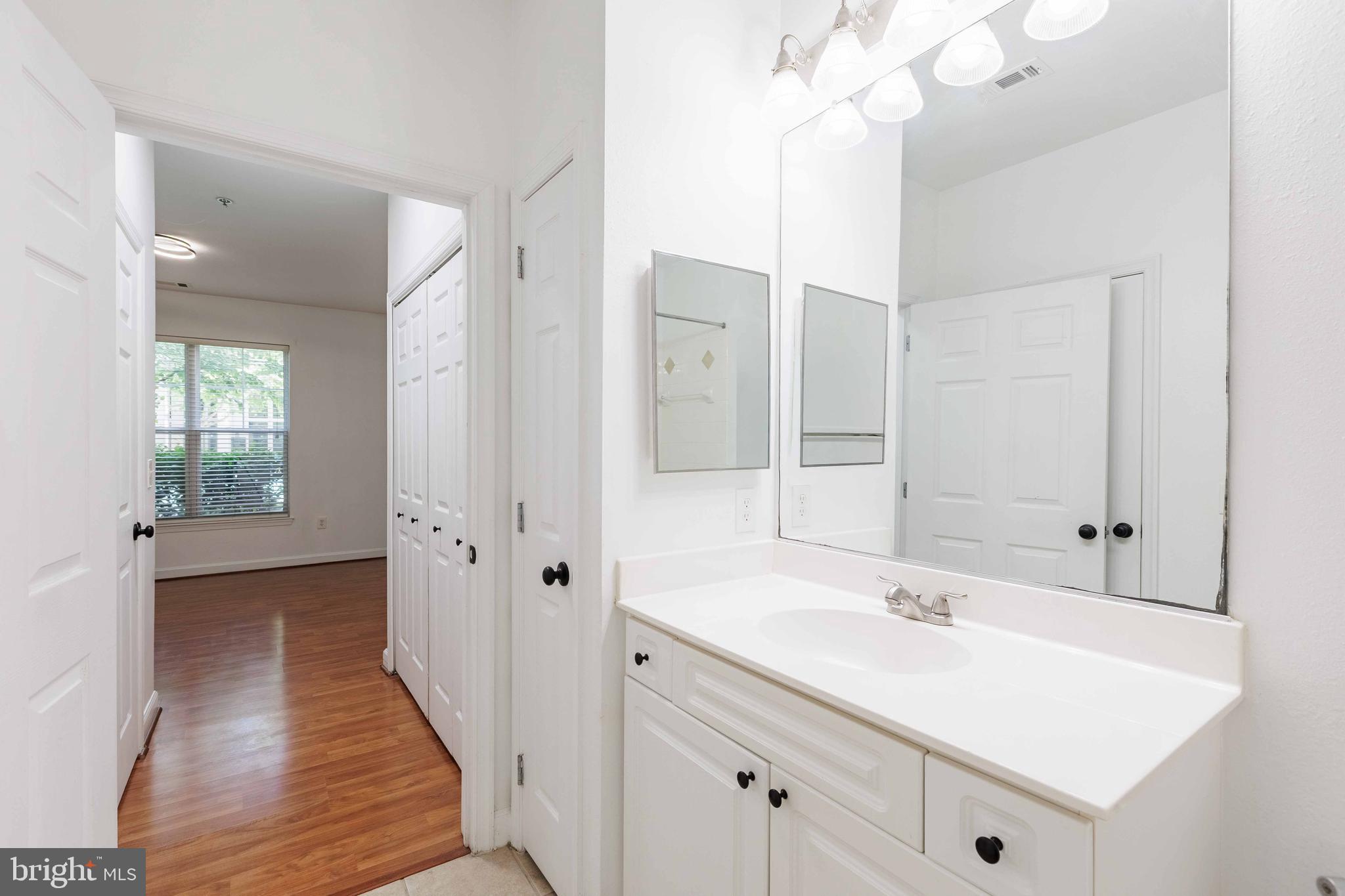 FITZ AT ROCKVILLE TOWN C - Residential