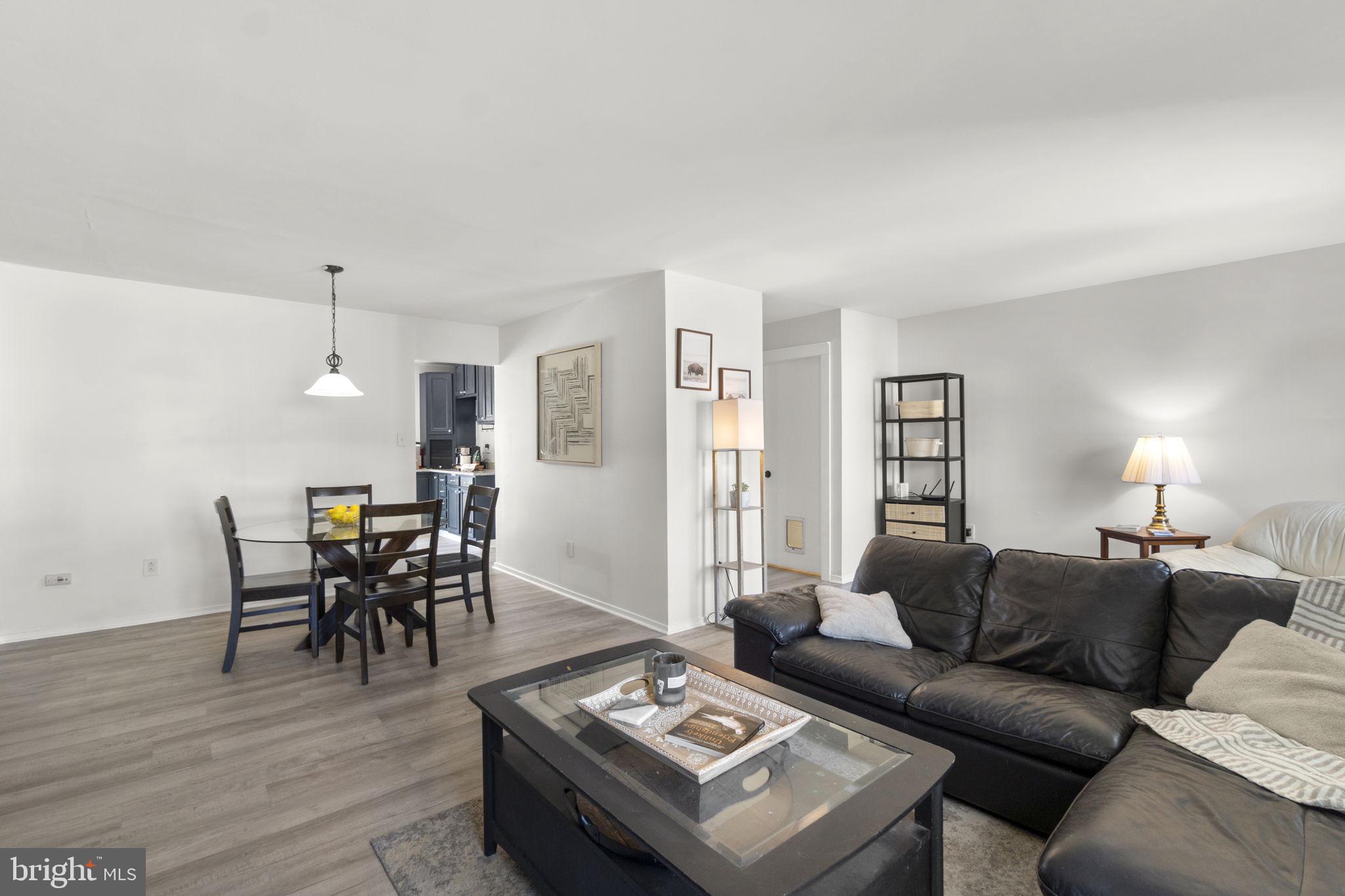 HILLCREST ORCHARDS - Residential