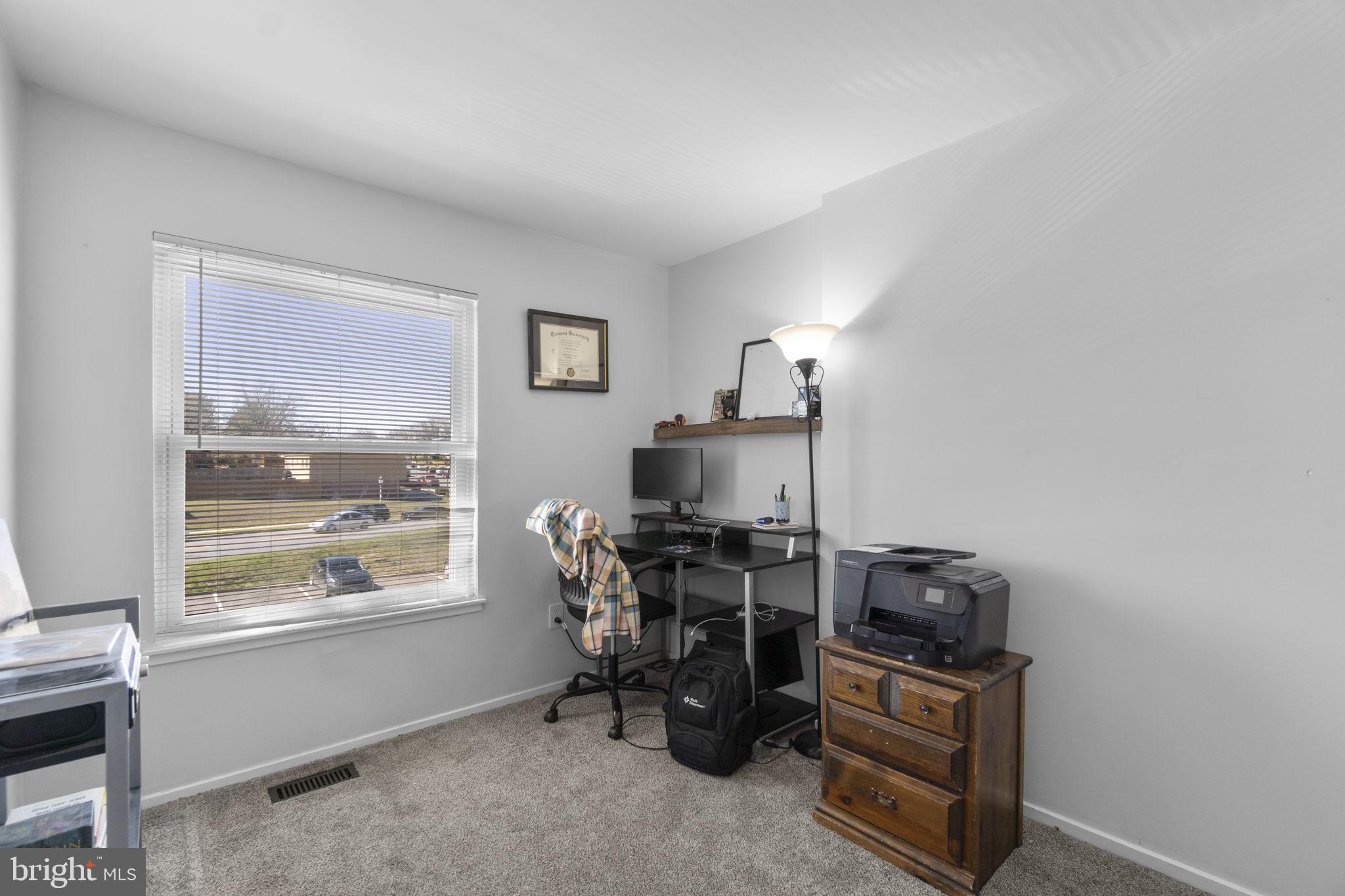 HILLCREST ORCHARDS - Residential