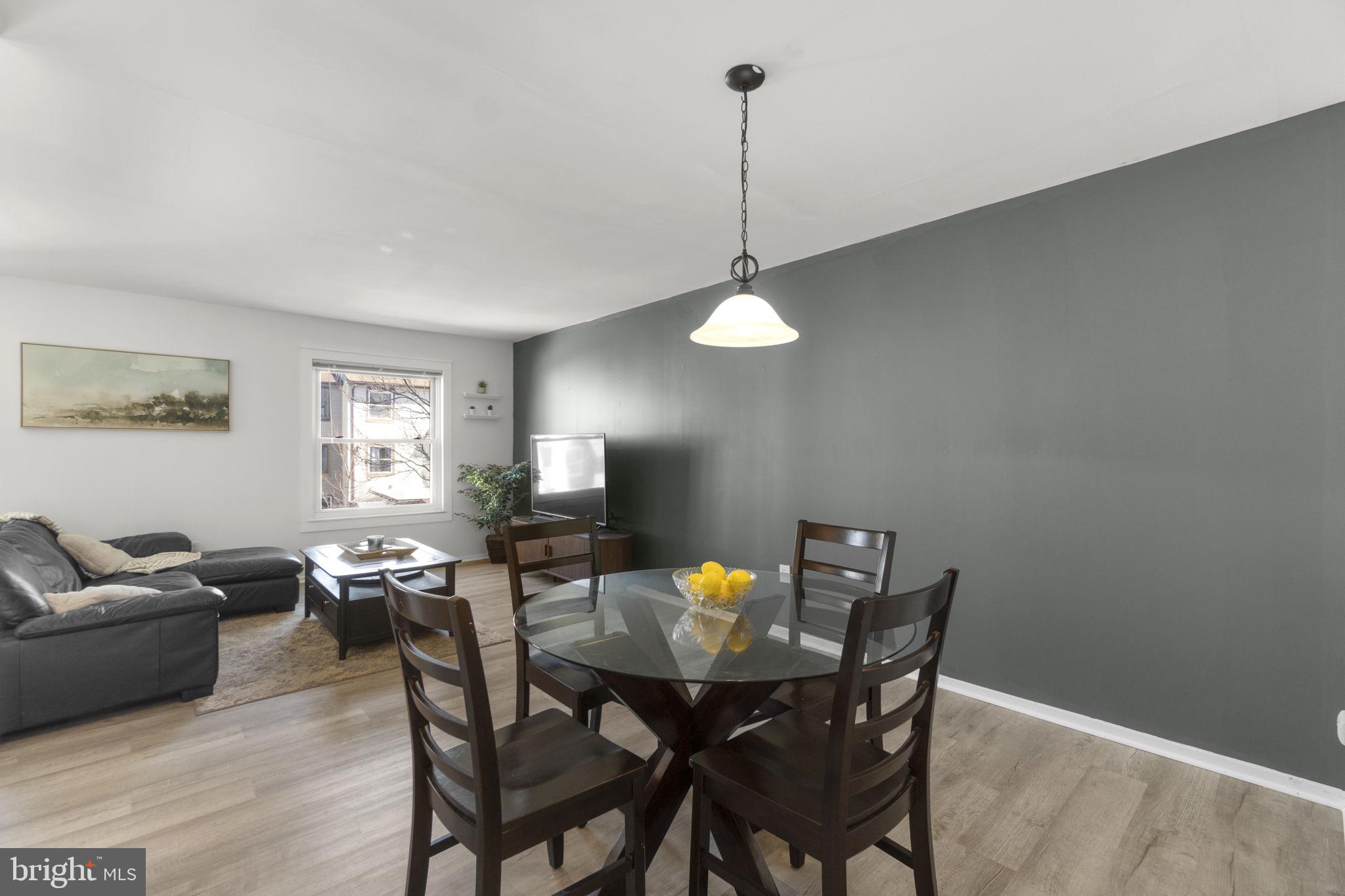 HILLCREST ORCHARDS - Residential