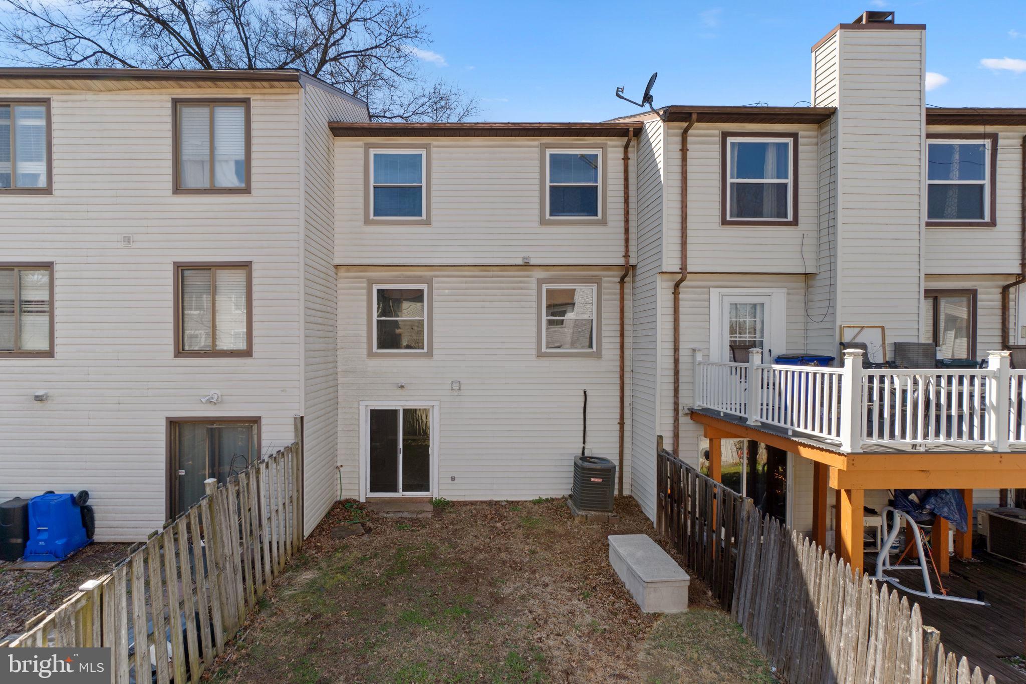 HILLCREST ORCHARDS - Residential