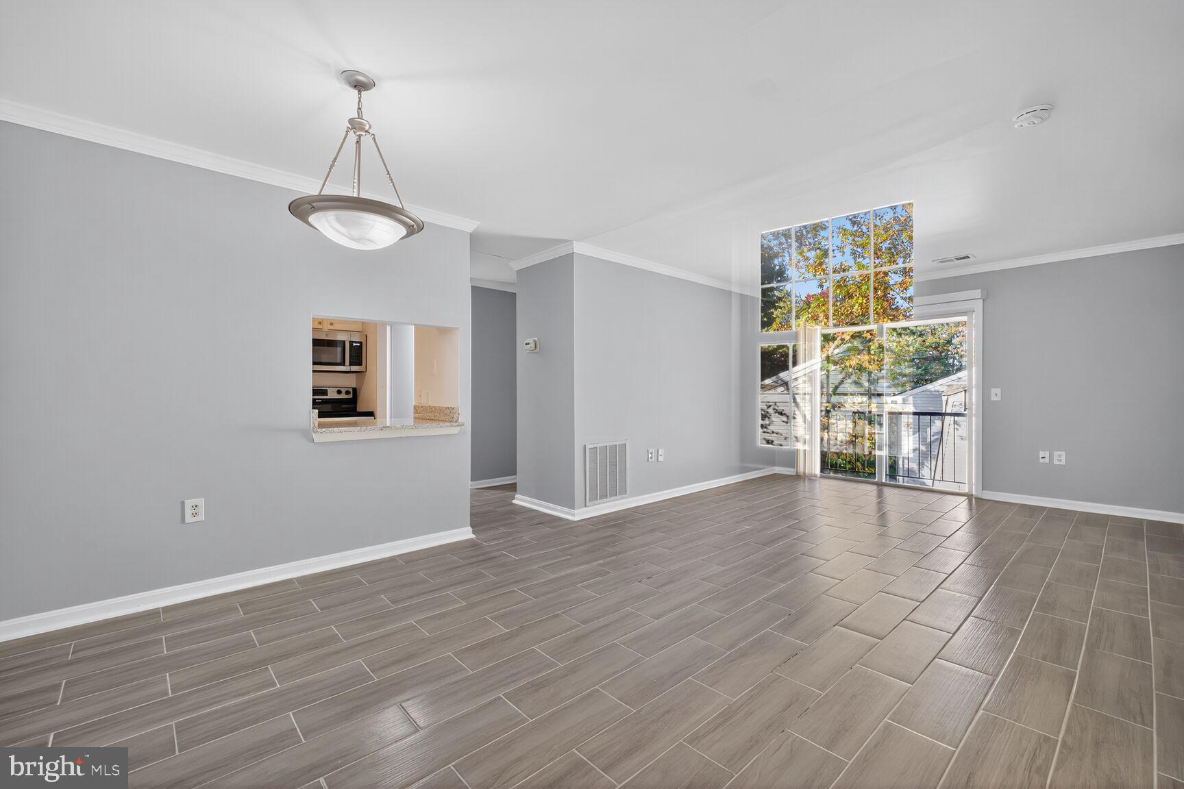 18318 STREAMSIDE DRIVE 302