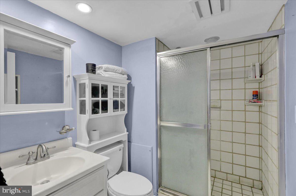 FLYING HILLS - Residential