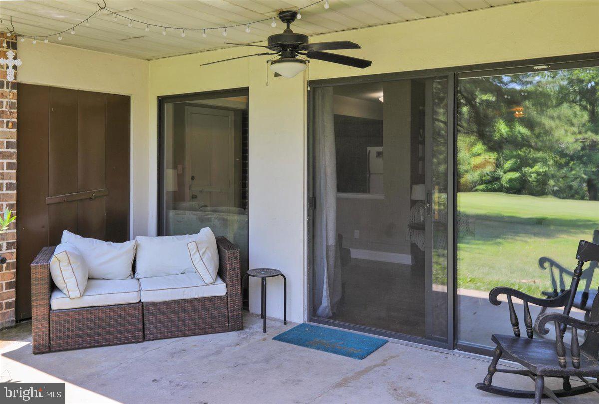 FLYING HILLS - Residential