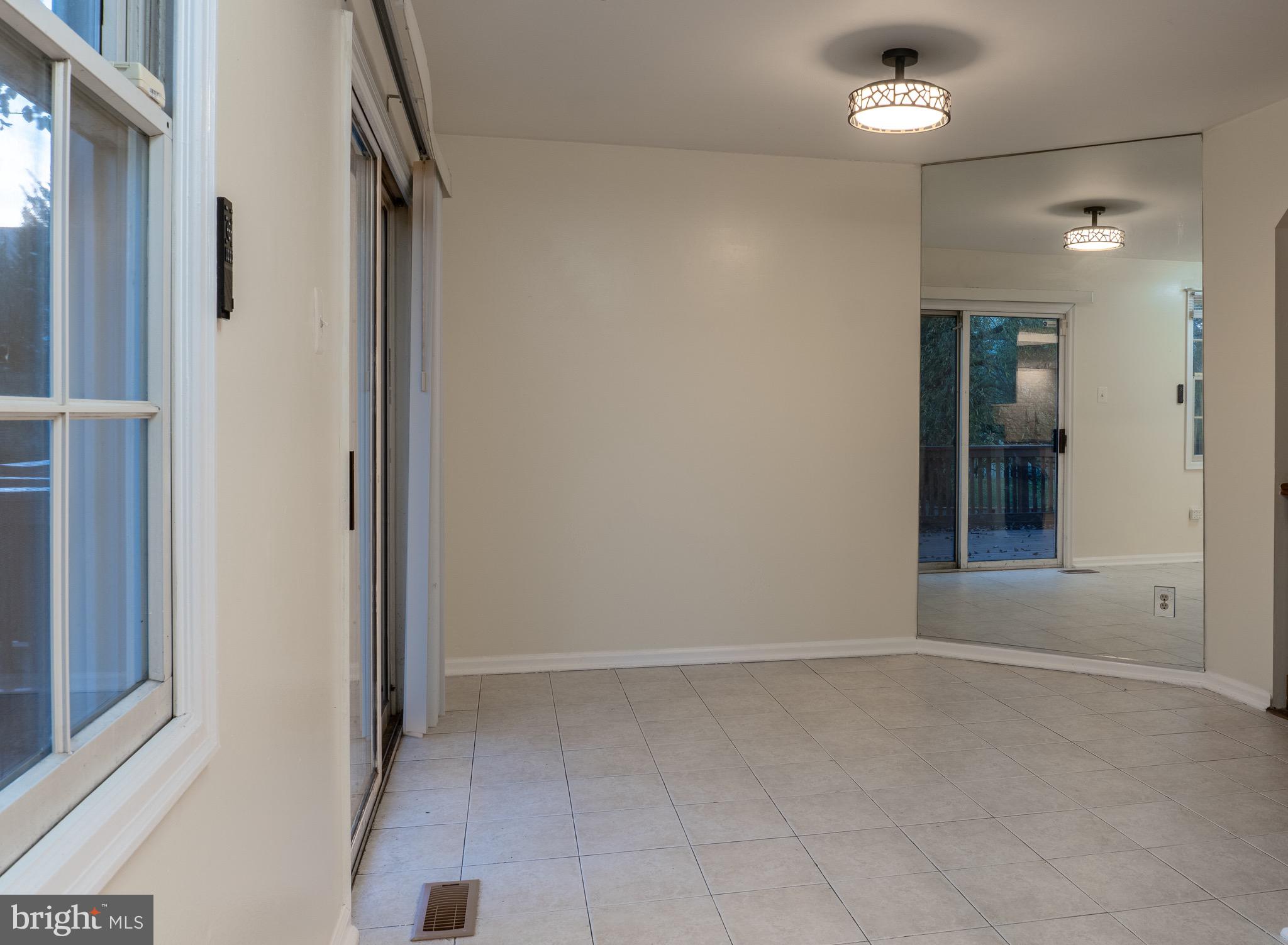 FOX CREEK - Residential