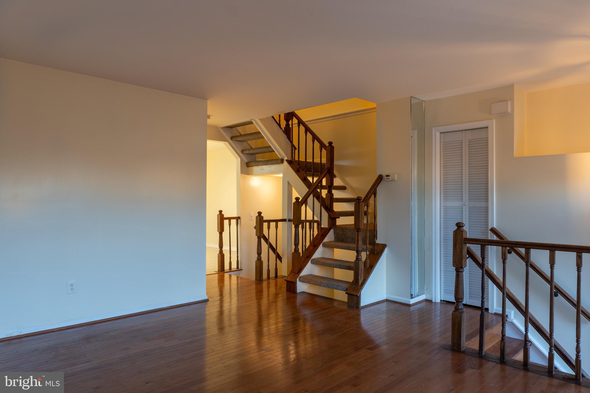 FOX CREEK - Residential