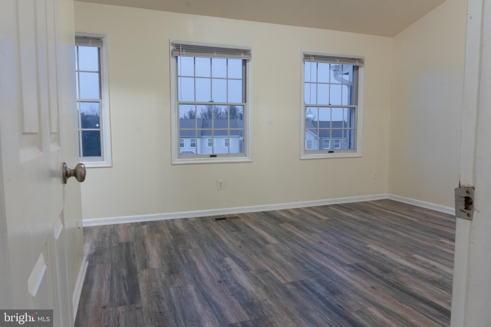 FOX CREEK - Residential