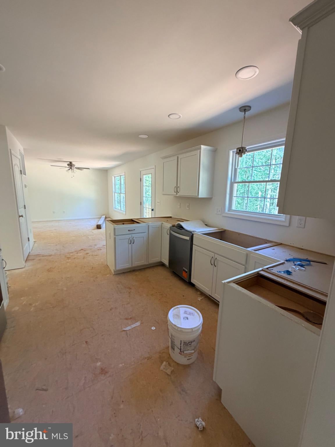 12281 AUTUMN RIDGE LANE
