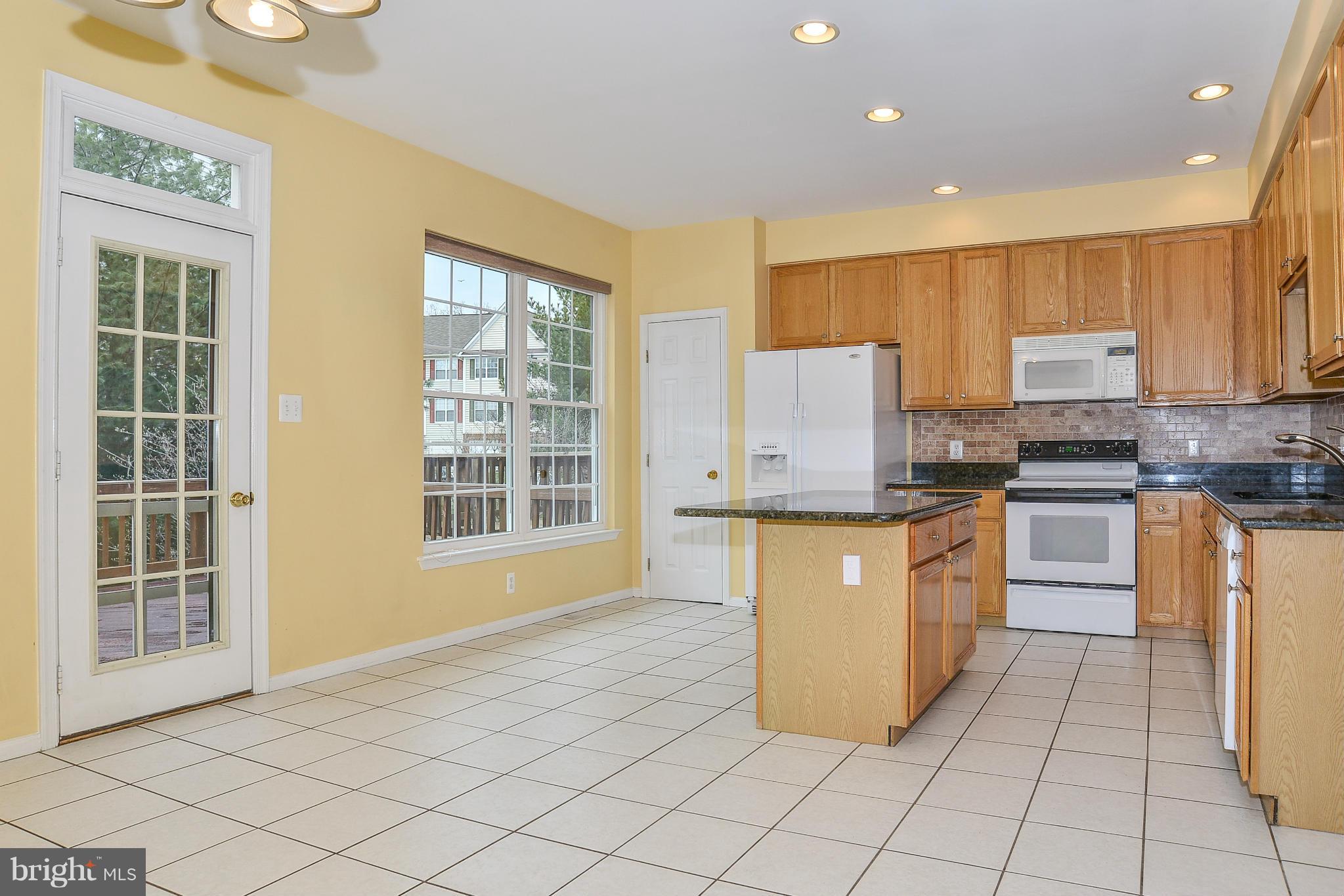 ASHBURN FARM - Residential