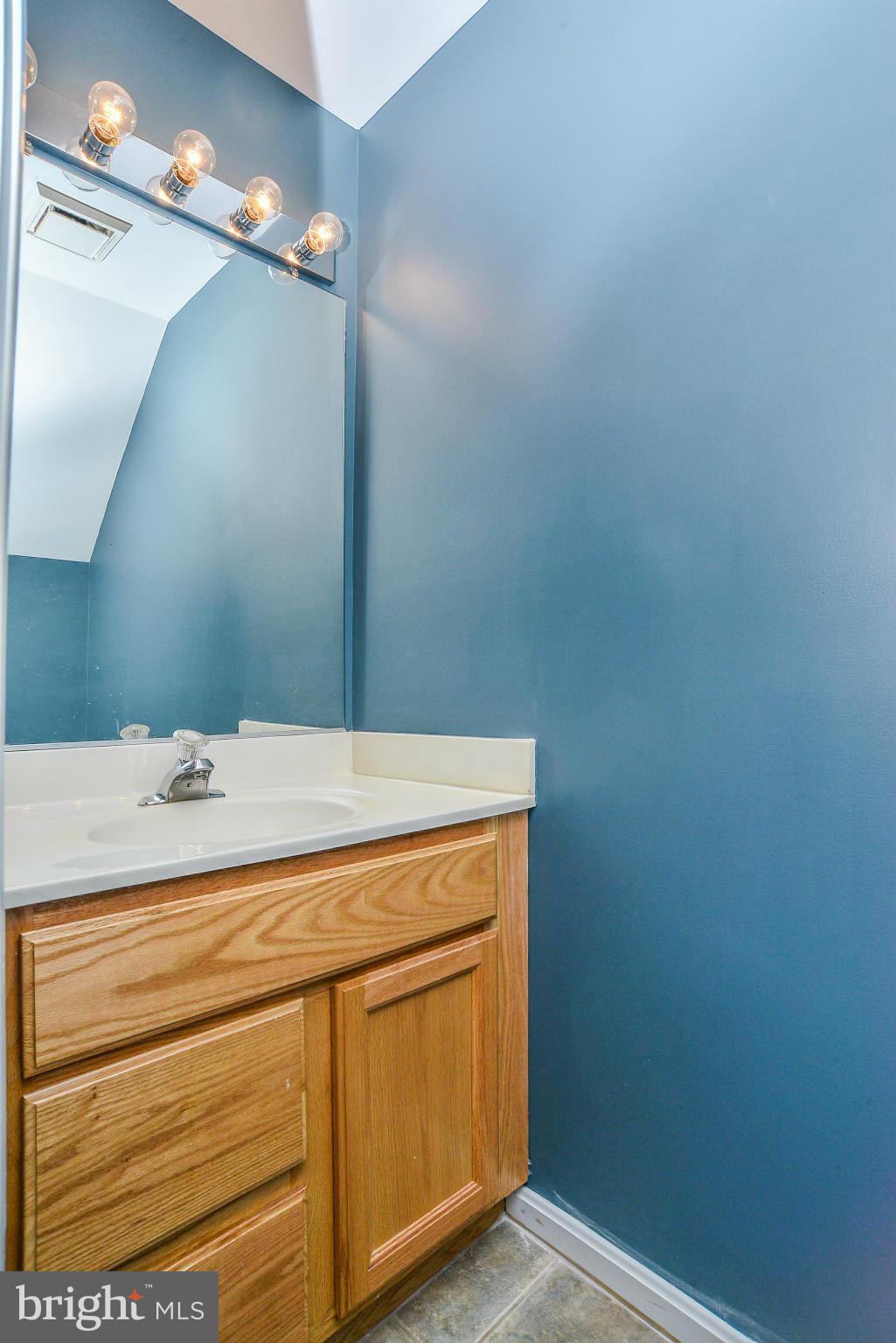 ASHBURN FARM - Residential