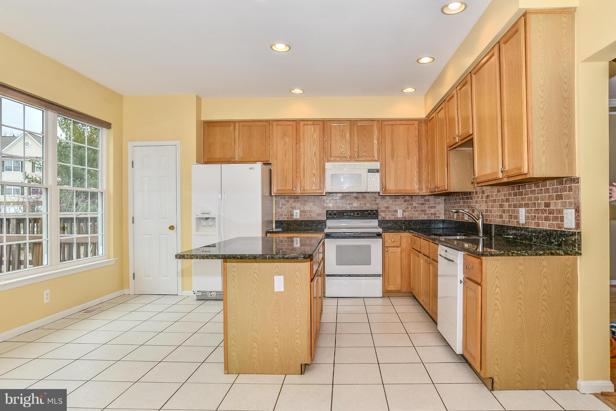 ASHBURN FARM - Residential