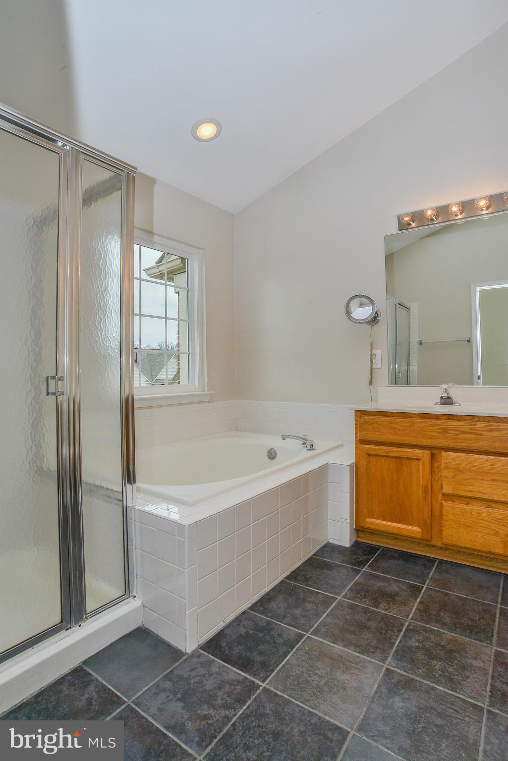 ASHBURN FARM - Residential