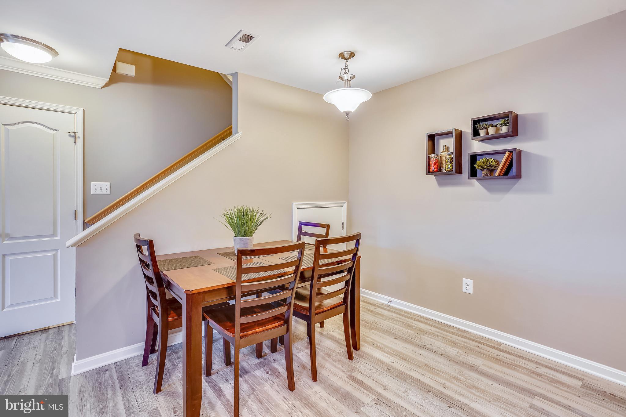 RESERVOIR RIDGE - Residential