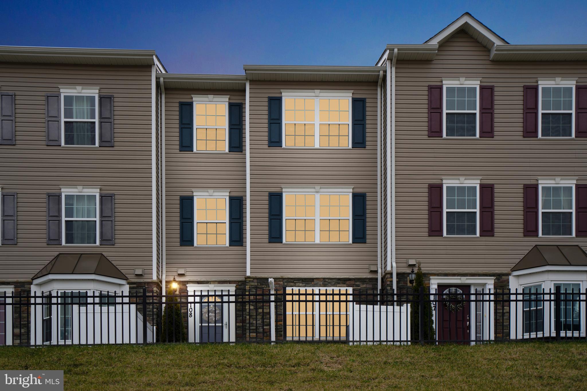 RESERVOIR RIDGE - Residential