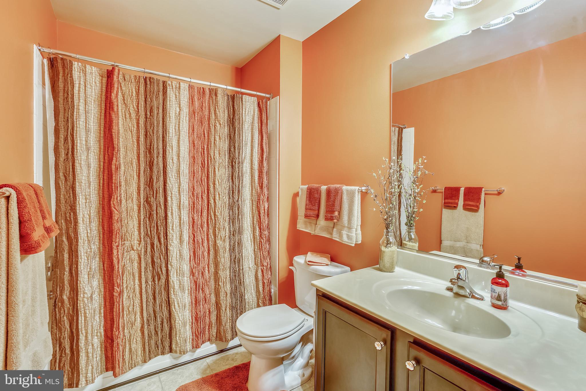 RESERVOIR RIDGE - Residential