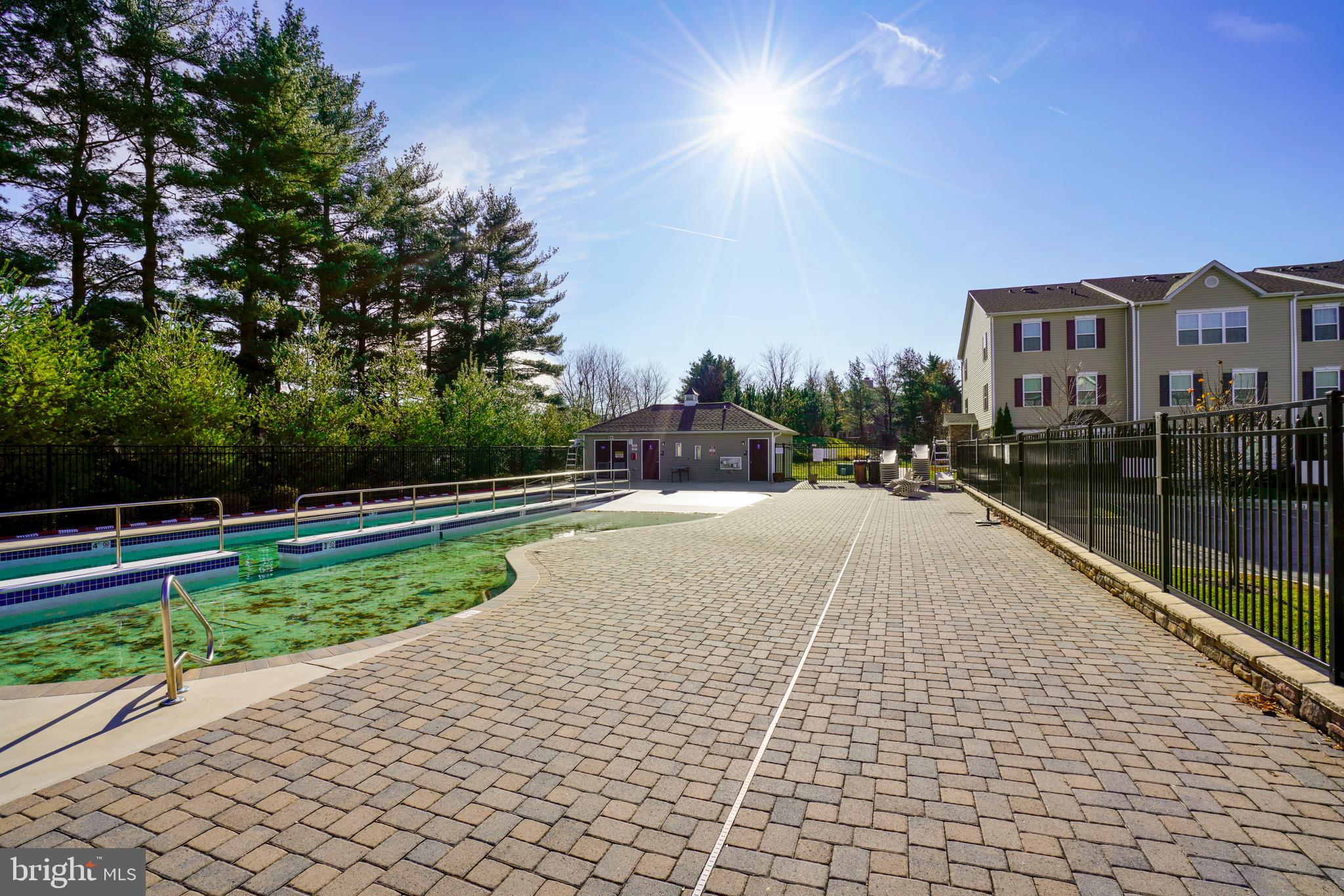 RESERVOIR RIDGE - Residential