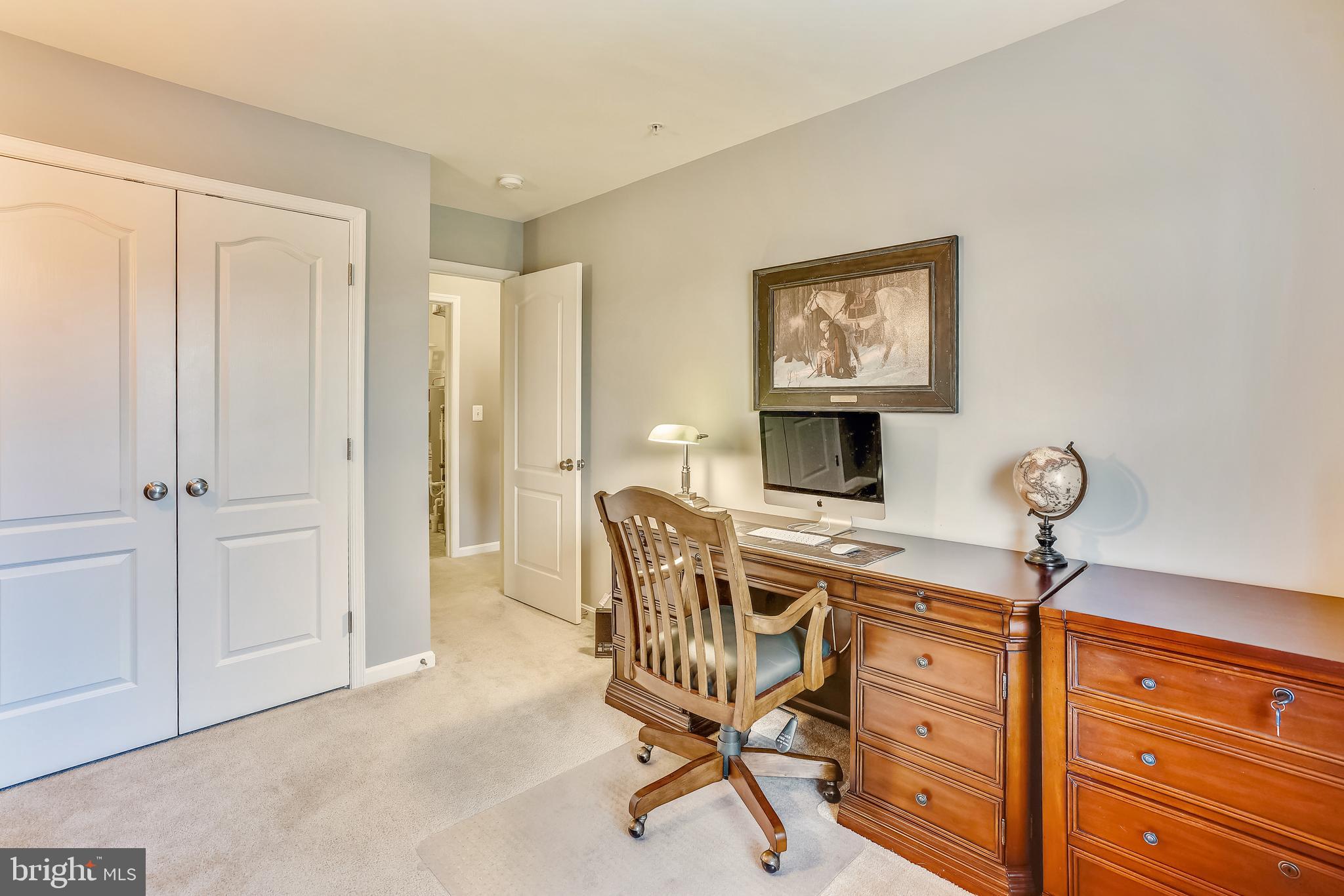 RESERVOIR RIDGE - Residential