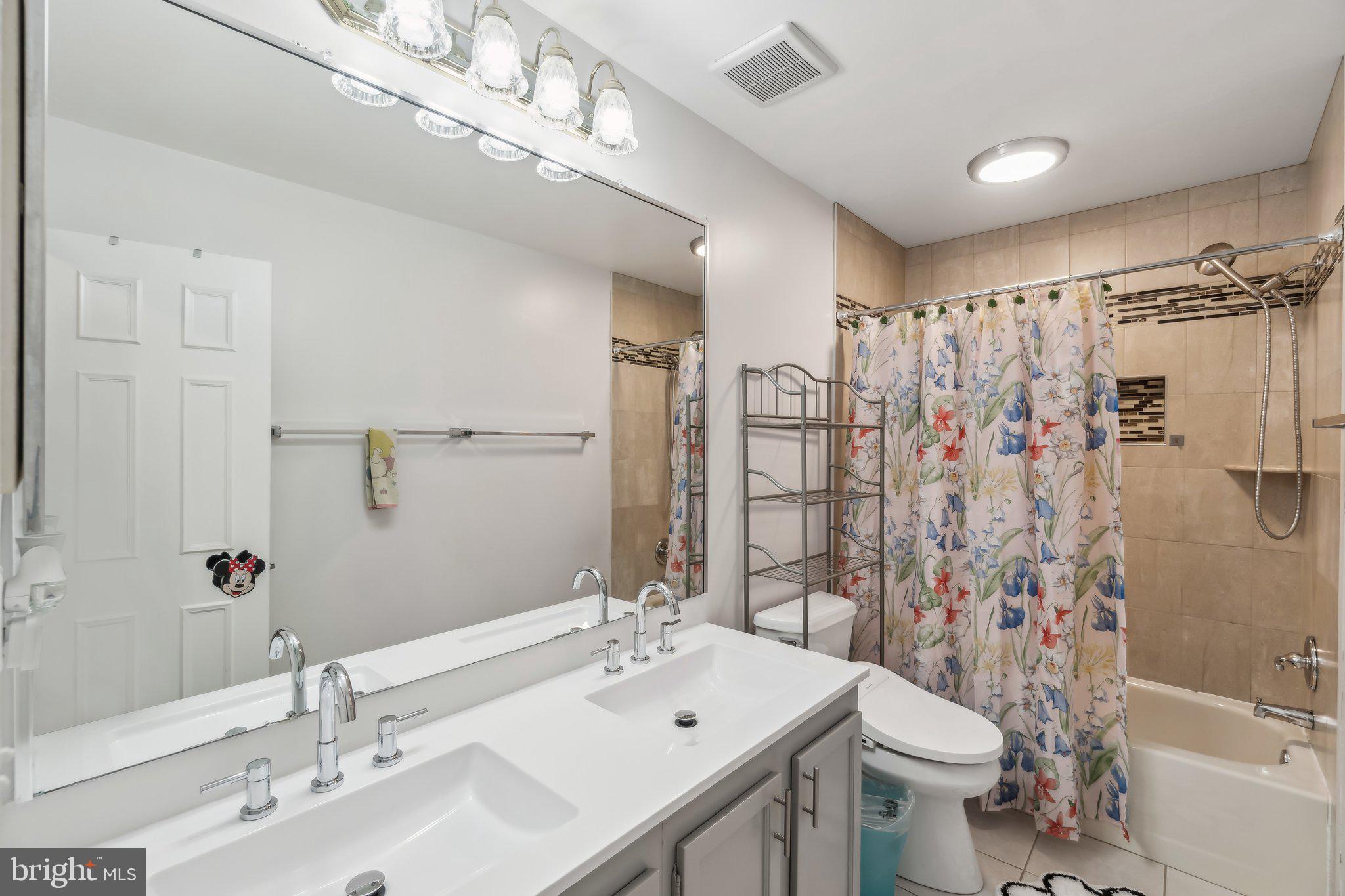 WESTLEIGH - Residential