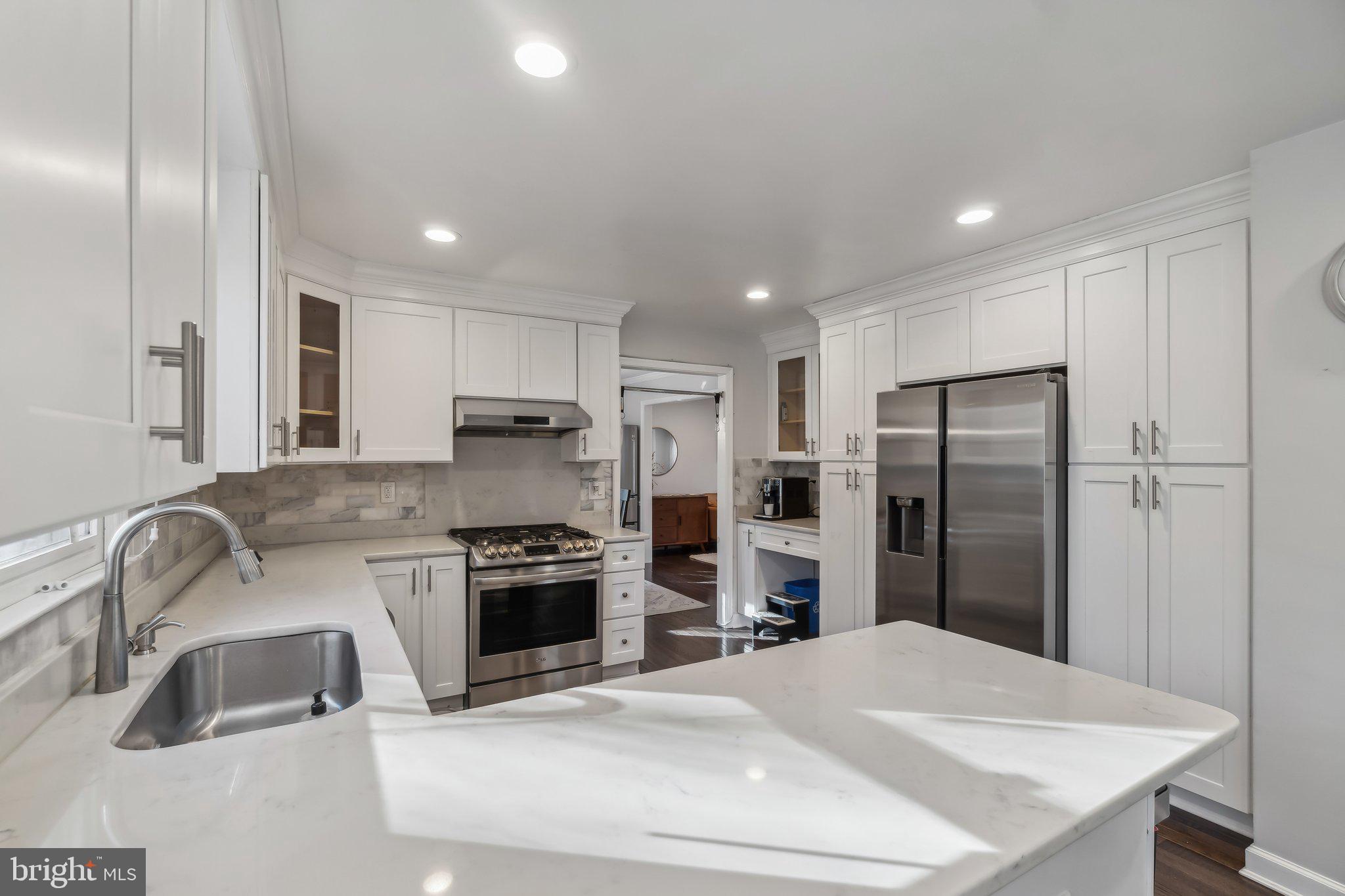 WESTLEIGH - Residential