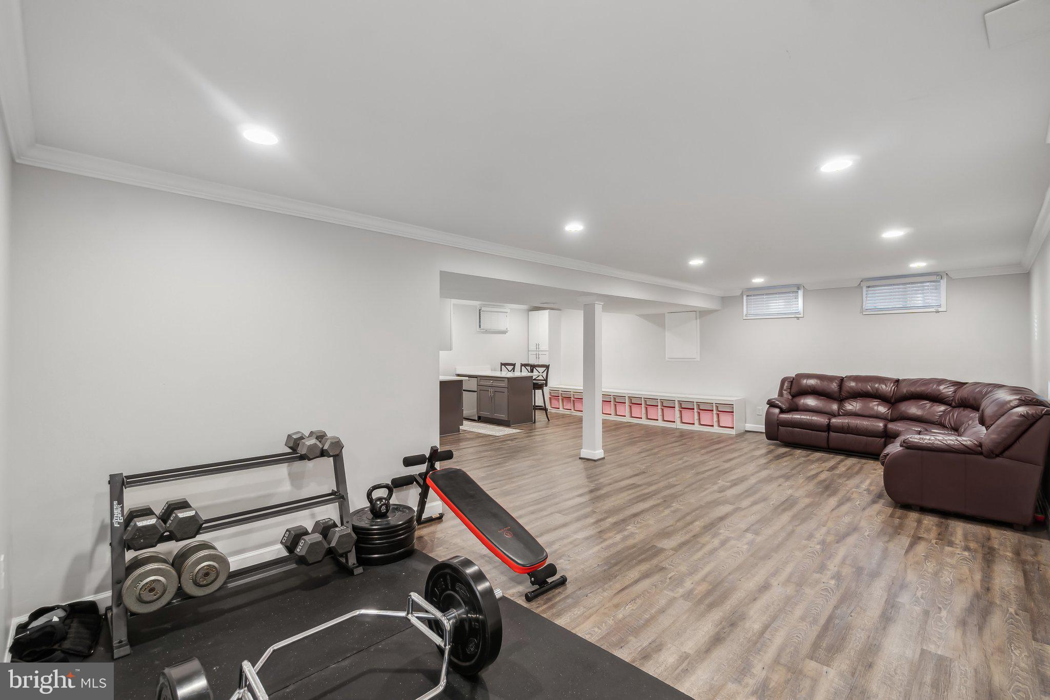 WESTLEIGH - Residential