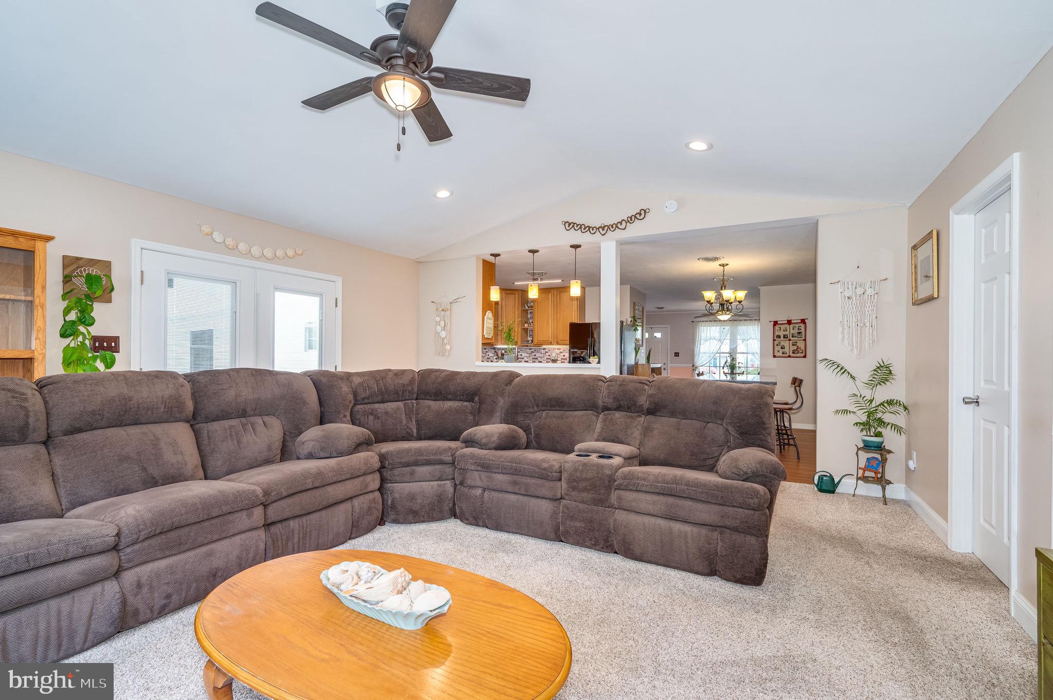 PINE GROVE ESTATES - Residential