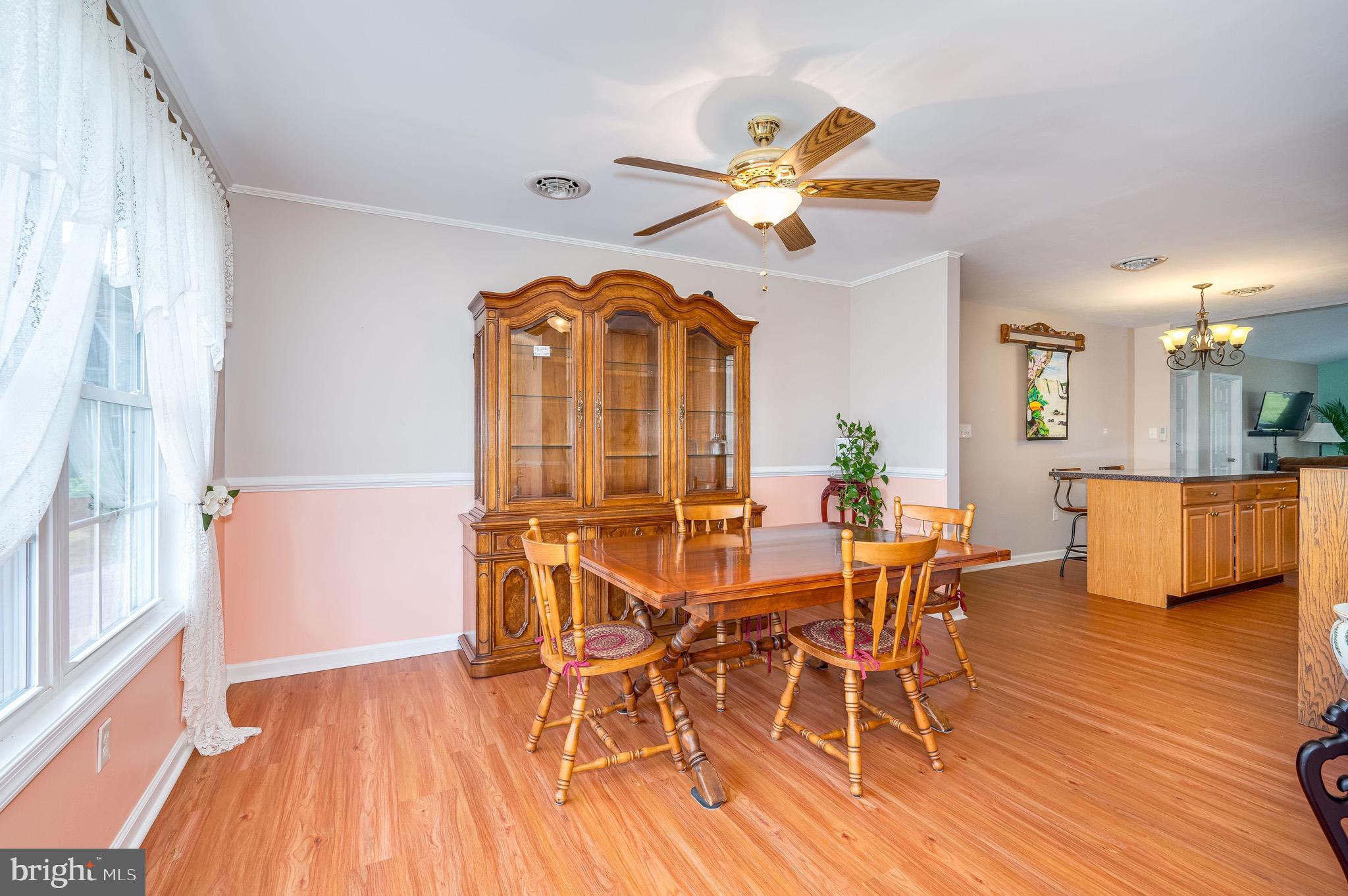 PINE GROVE ESTATES - Residential