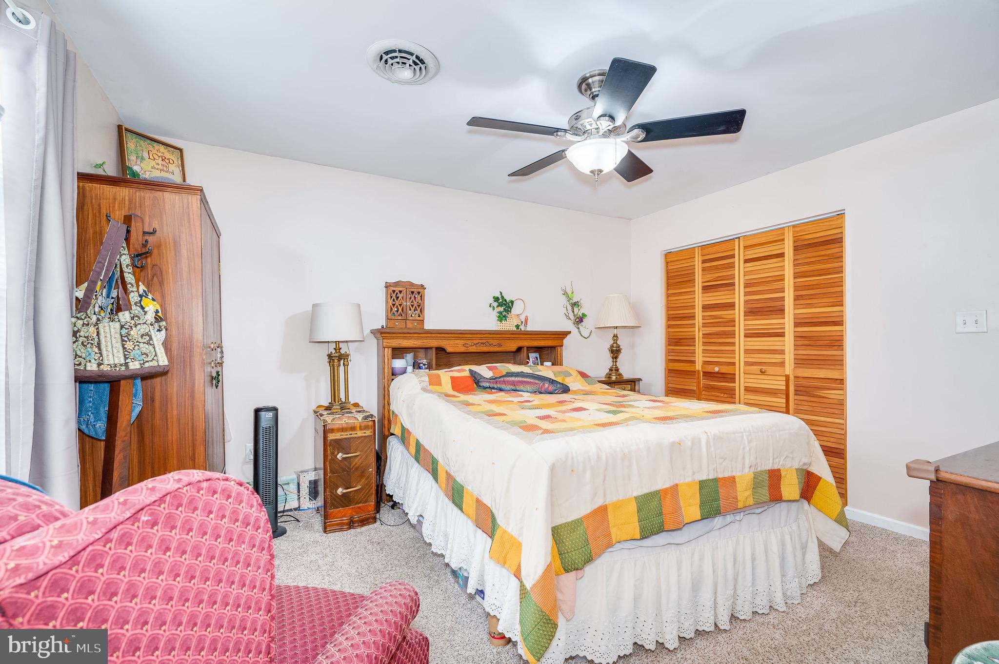 PINE GROVE ESTATES - Residential